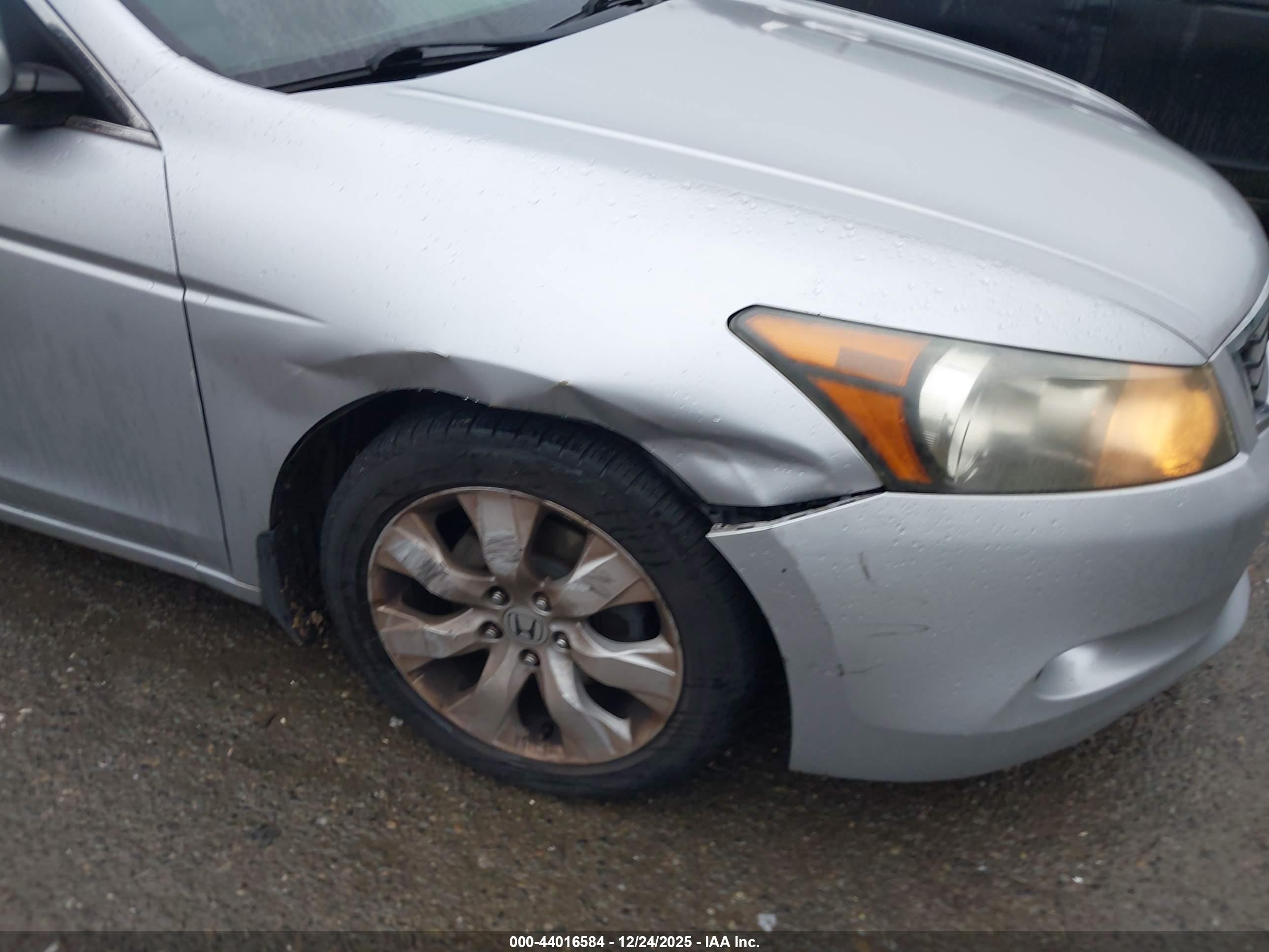 HONDA ACCORD image 6