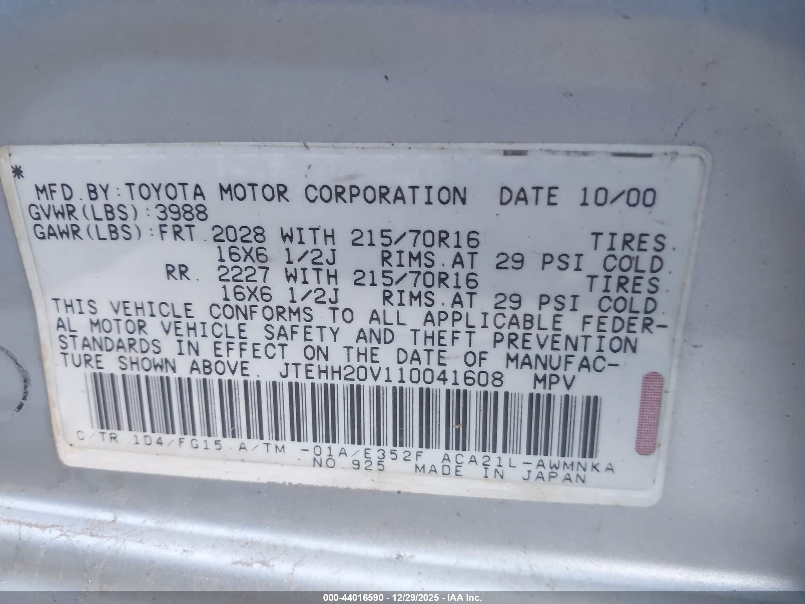 TOYOTA RAV4 image 9