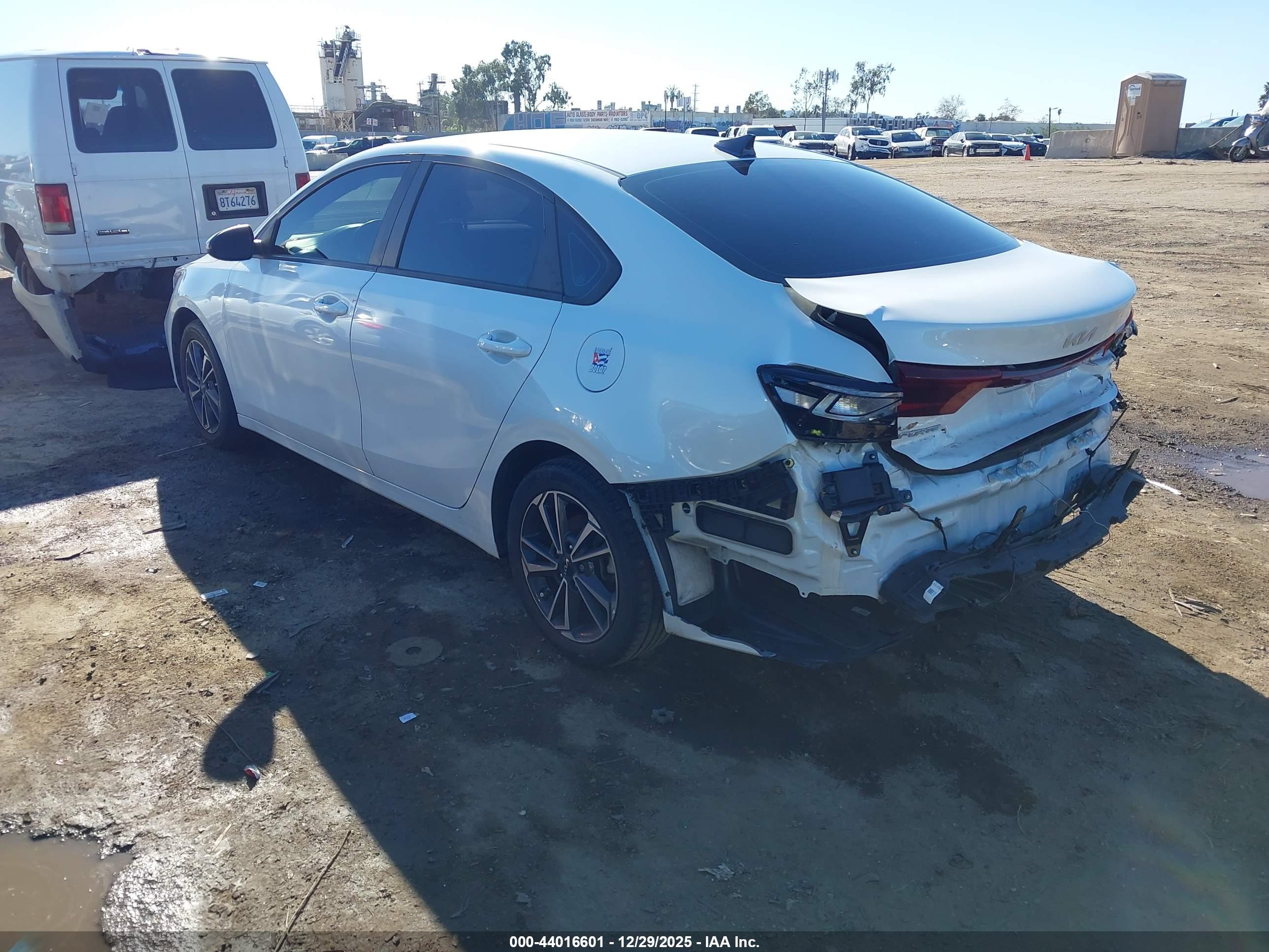 KIA FORTE image 3