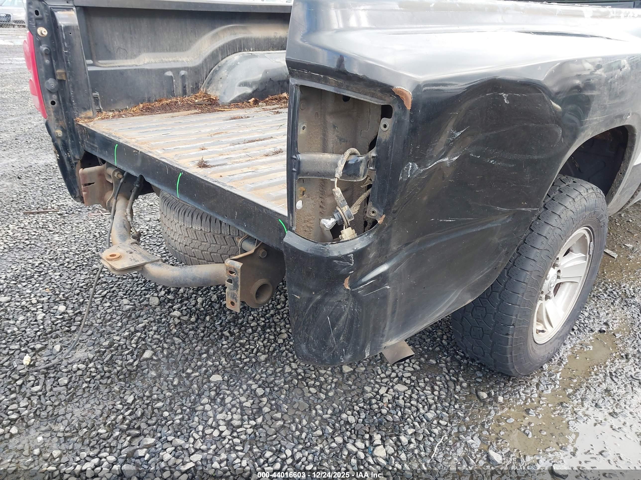 DODGE DAKOTA image 6
