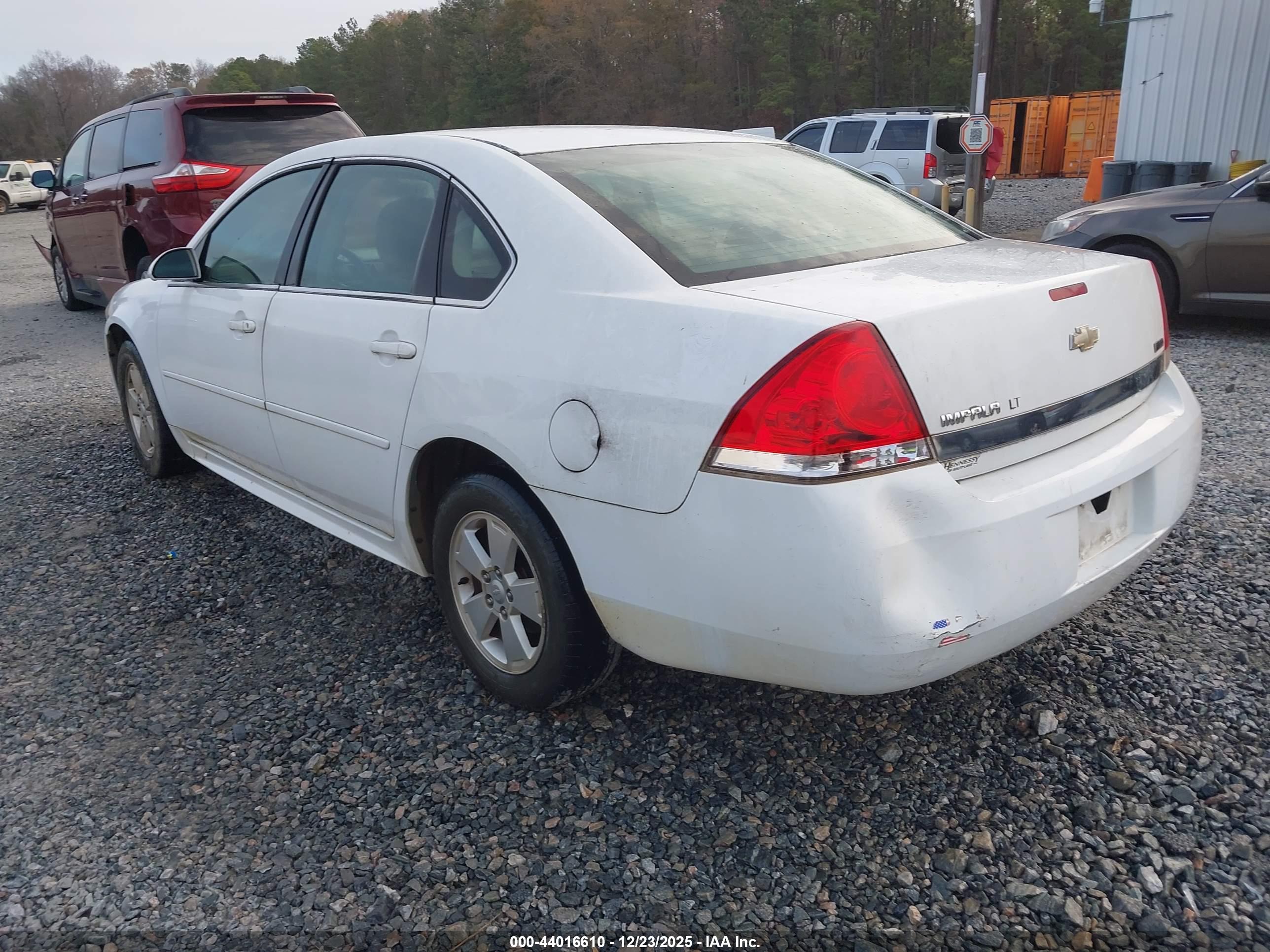 CHEVROLET IMPALA image 3
