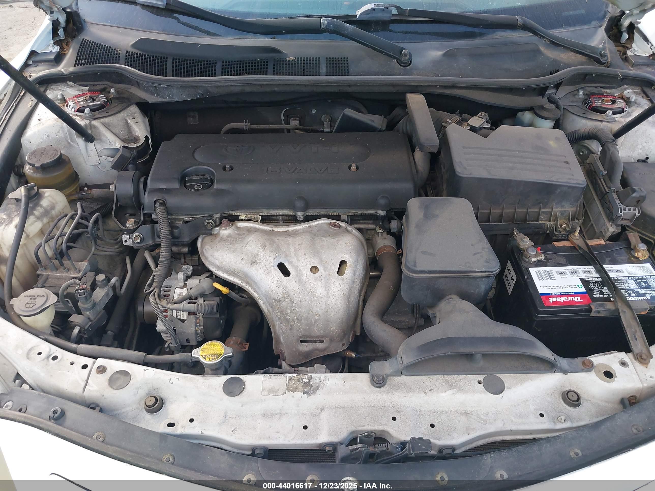 TOYOTA CAMRY image 10
