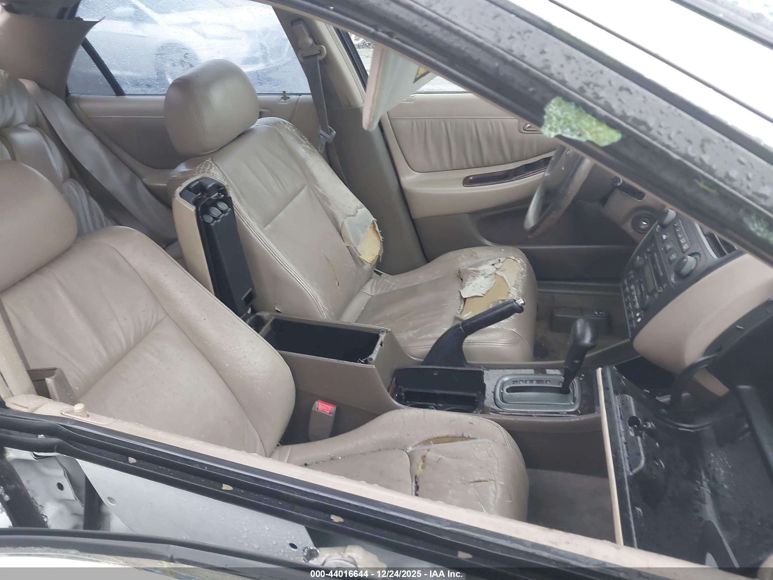 HONDA ACCORD image 5