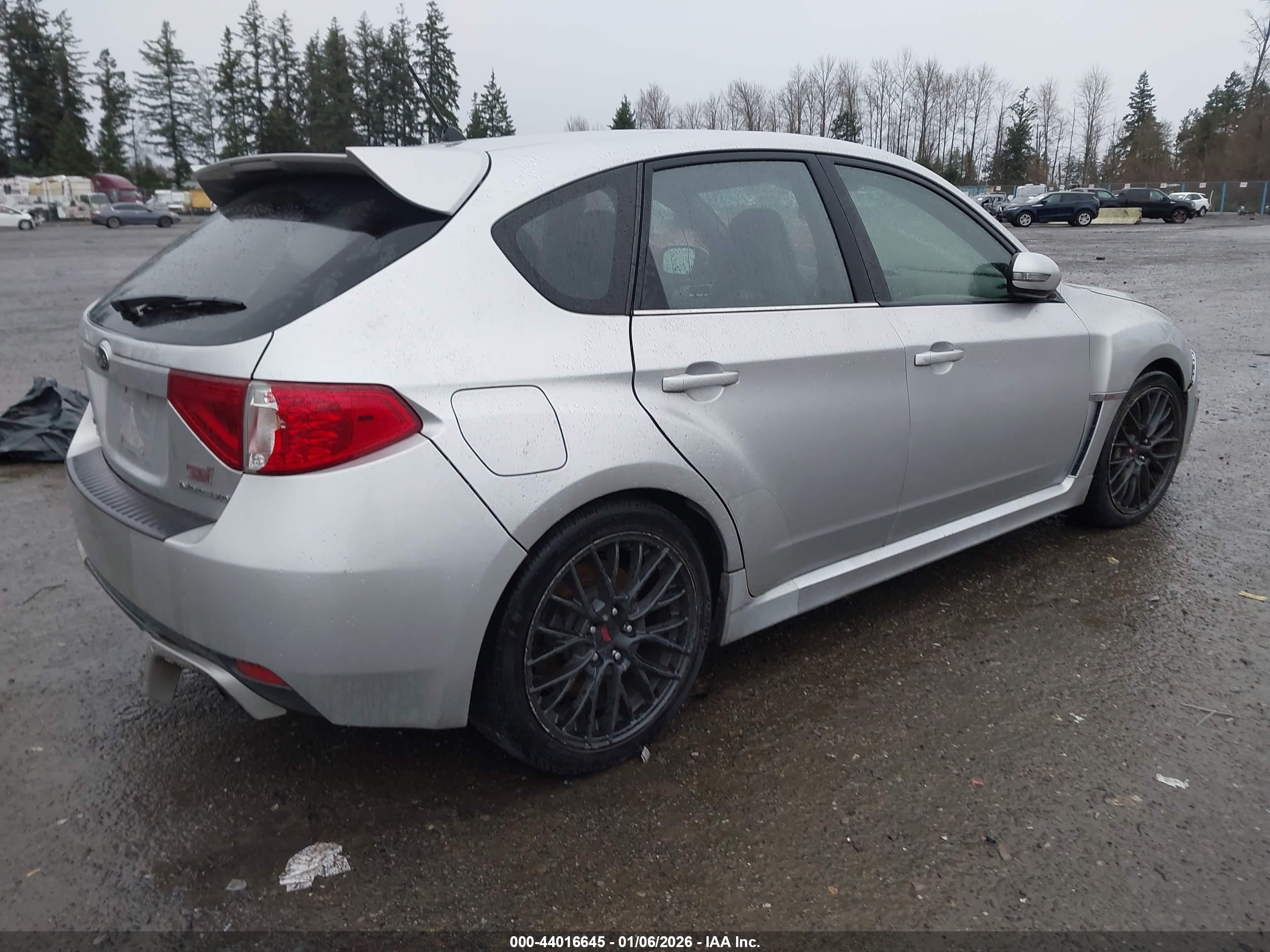 SUBARU IMPREZA image 4