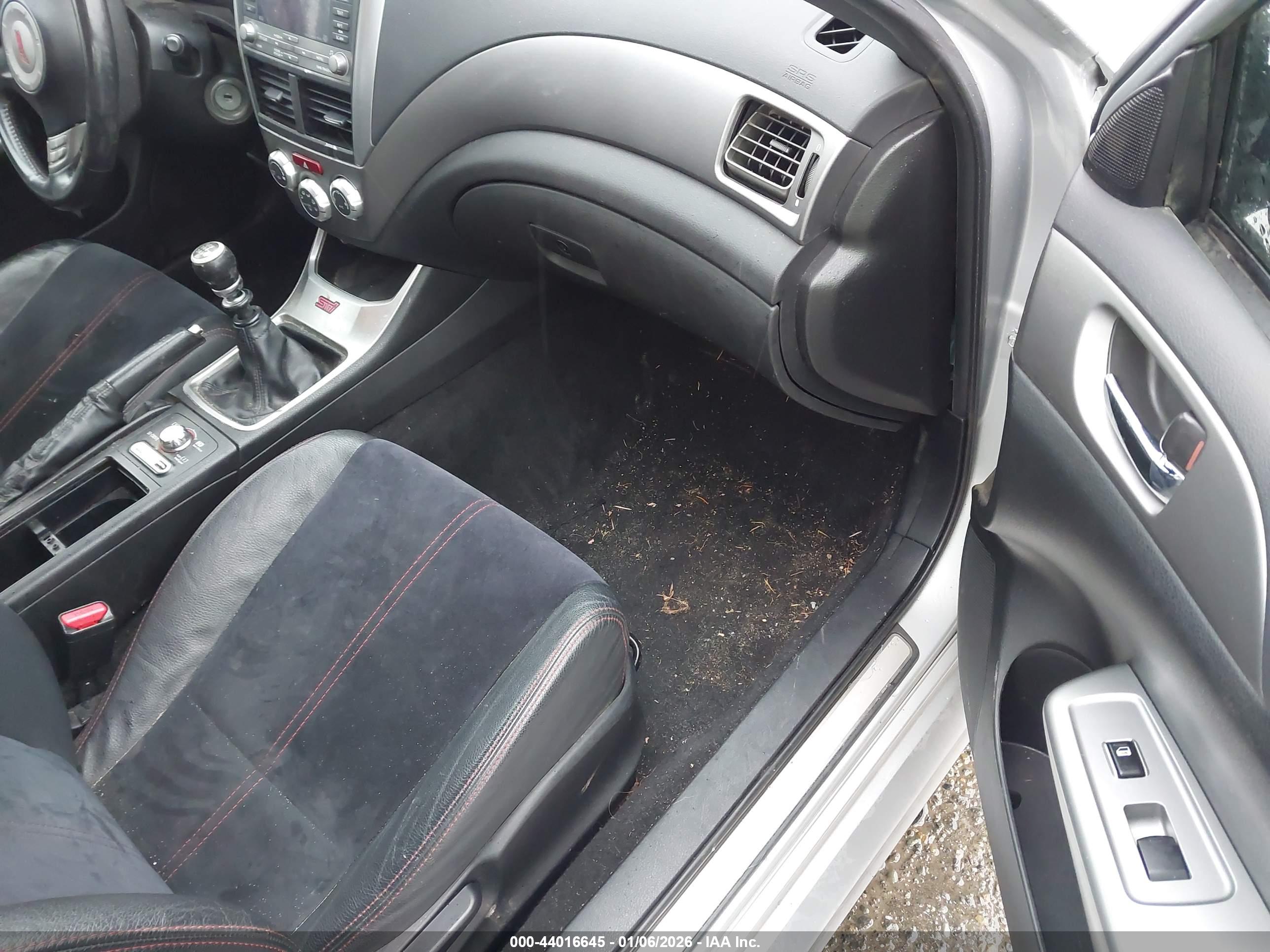 SUBARU IMPREZA image 5