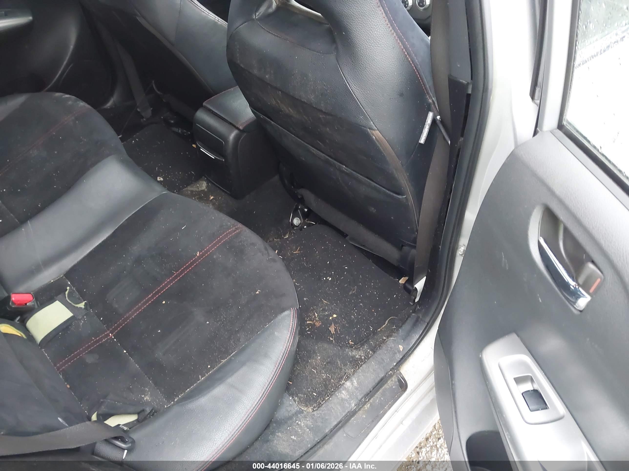 SUBARU IMPREZA image 8