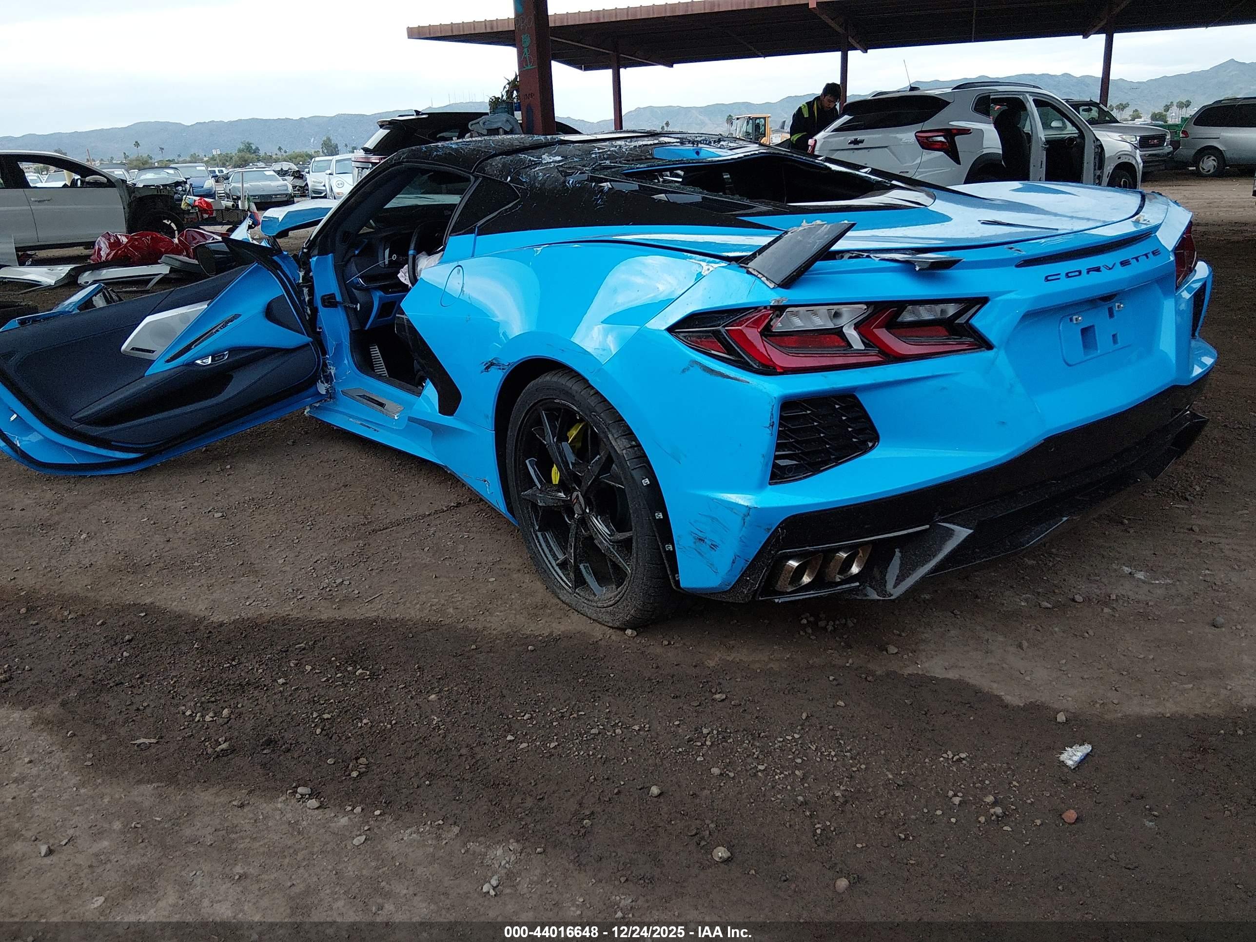 CHEVROLET CORVETTE image 3