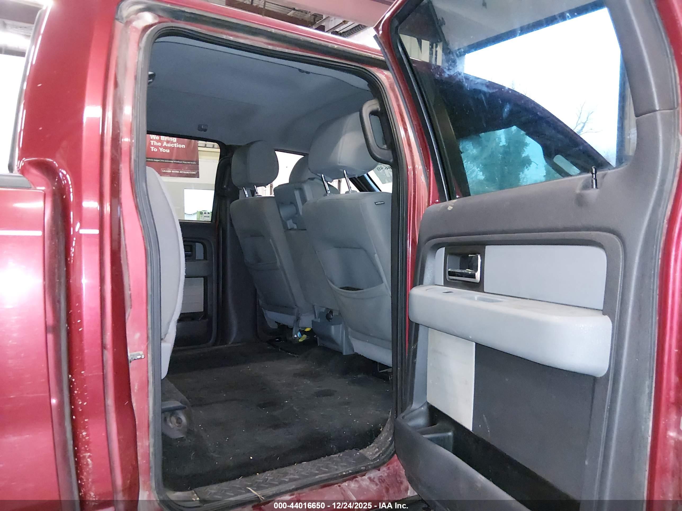 FORD F-150 image 8