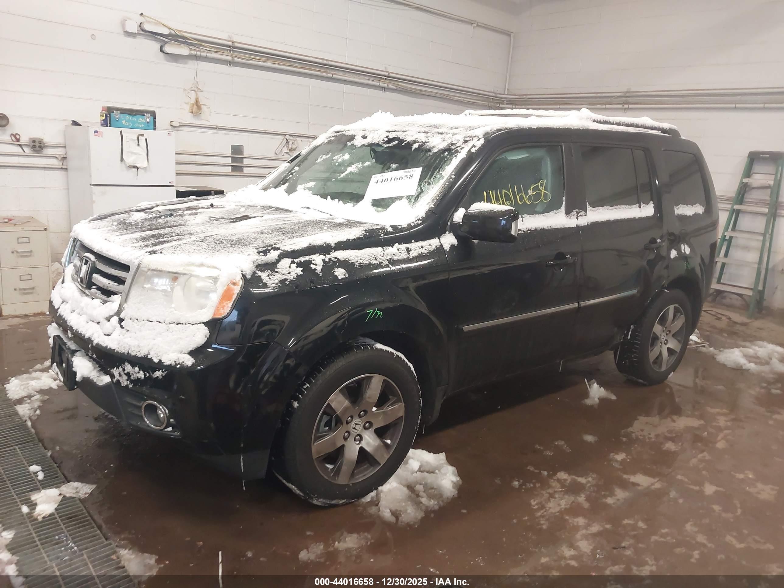 HONDA PILOT image 2