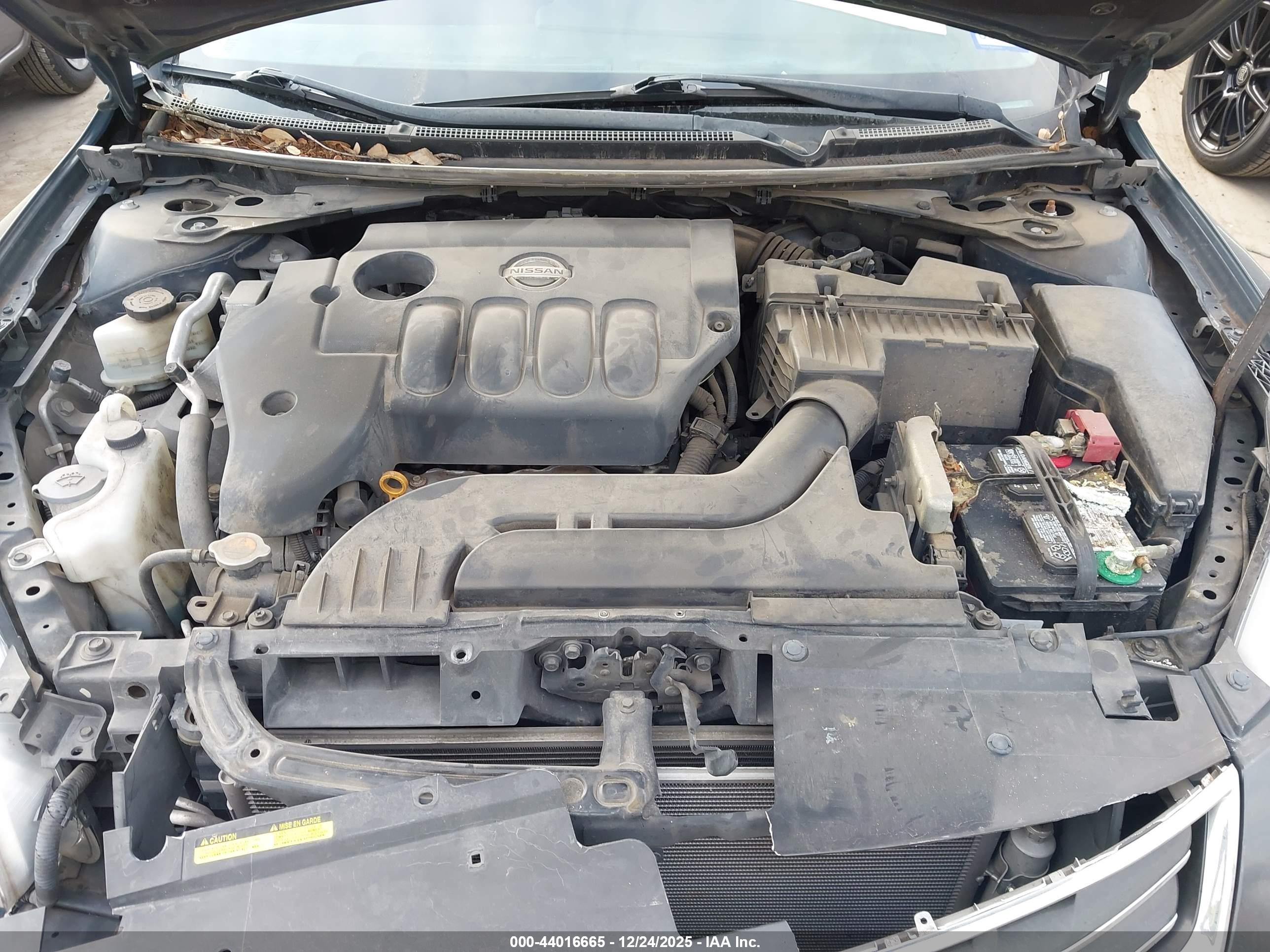 NISSAN ALTIMA image 10