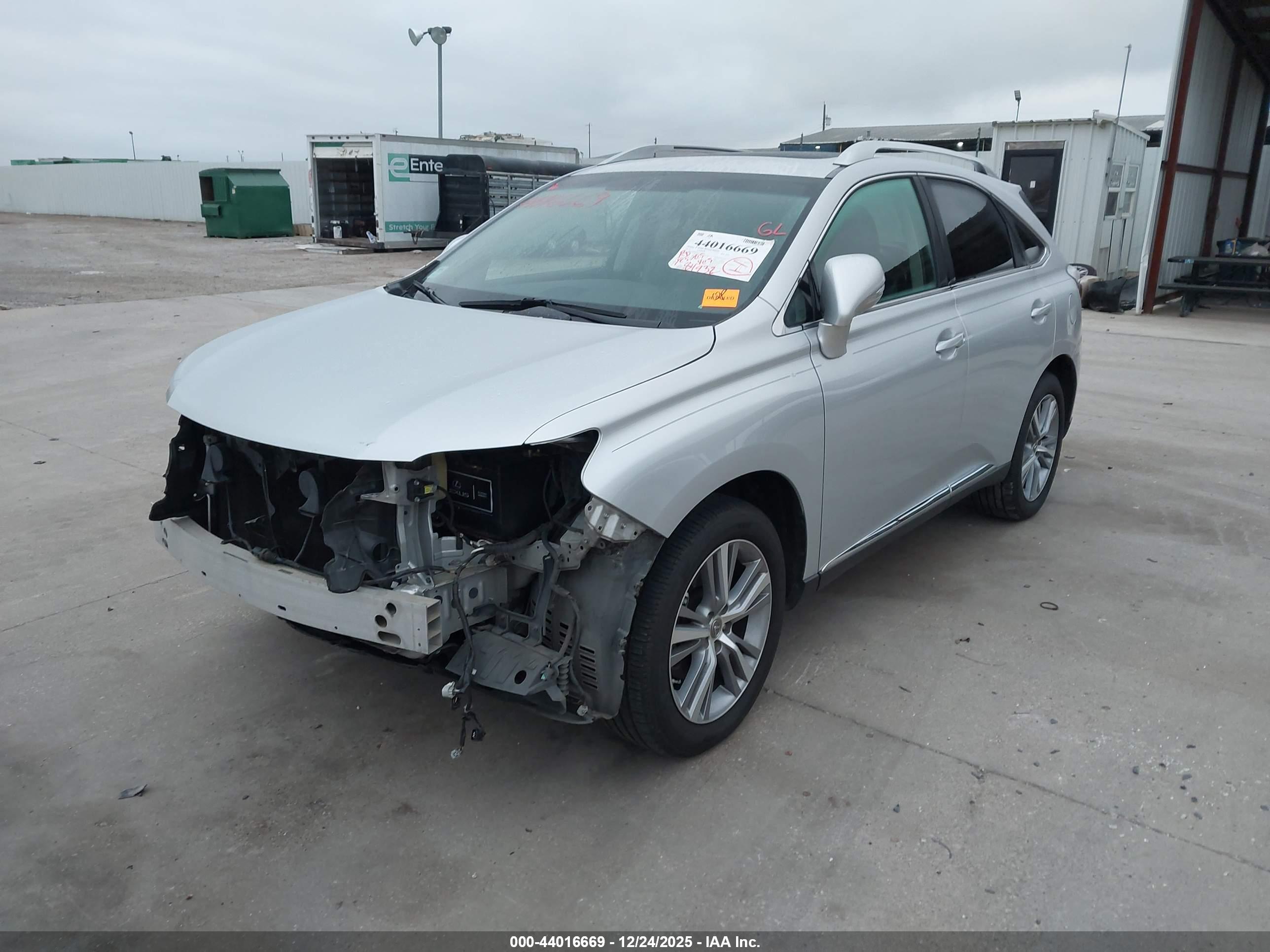 LEXUS RX image 2