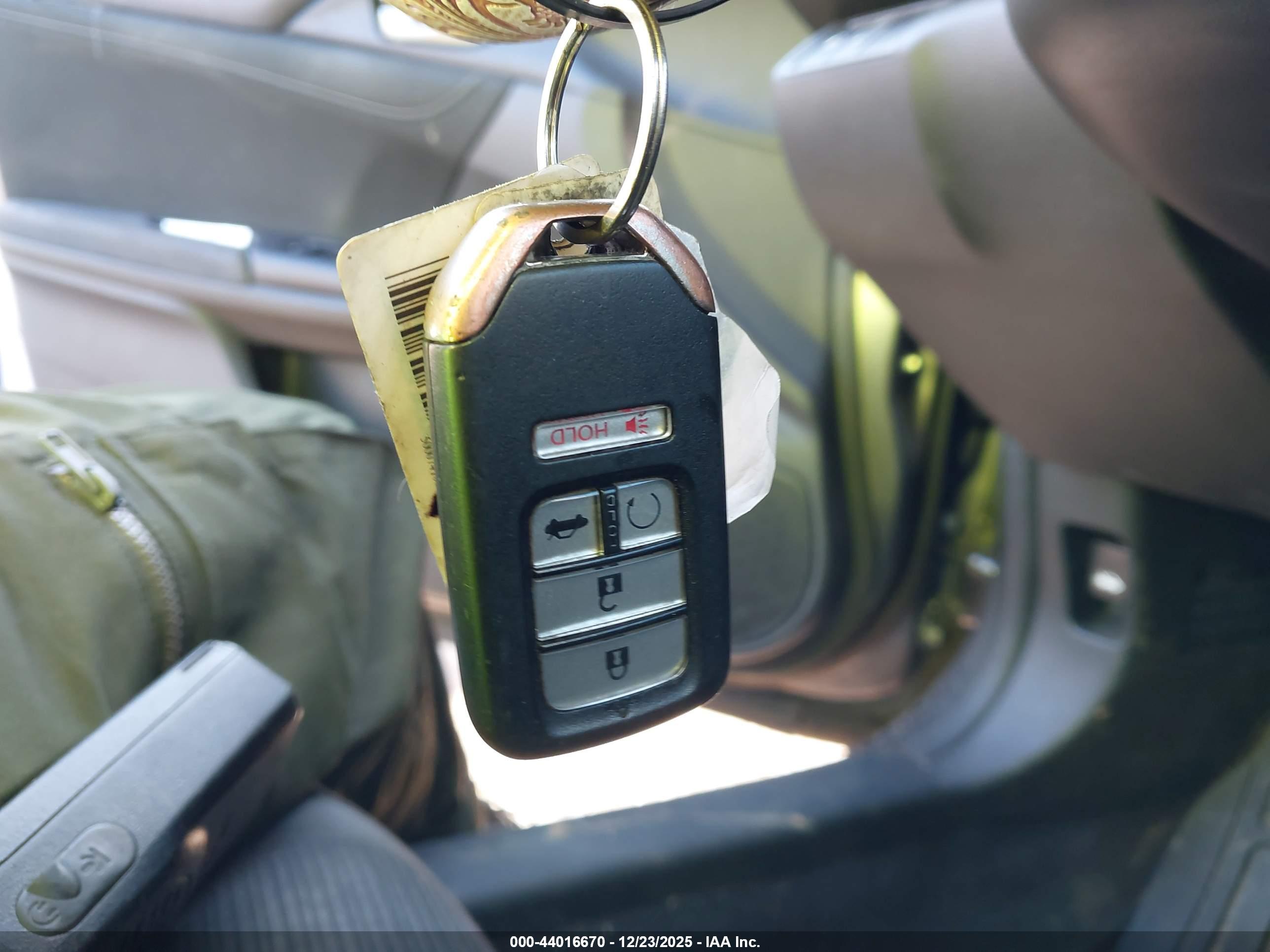 HONDA INSIGHT image 11