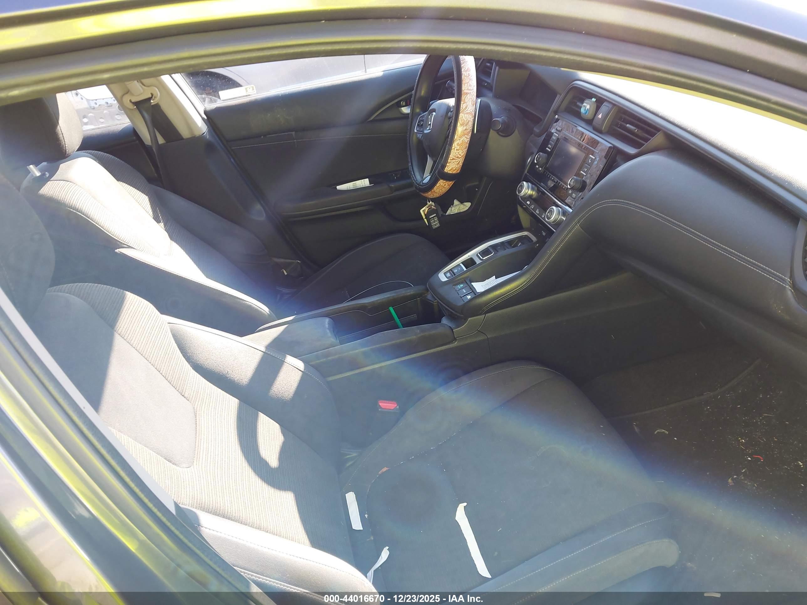 HONDA INSIGHT image 5
