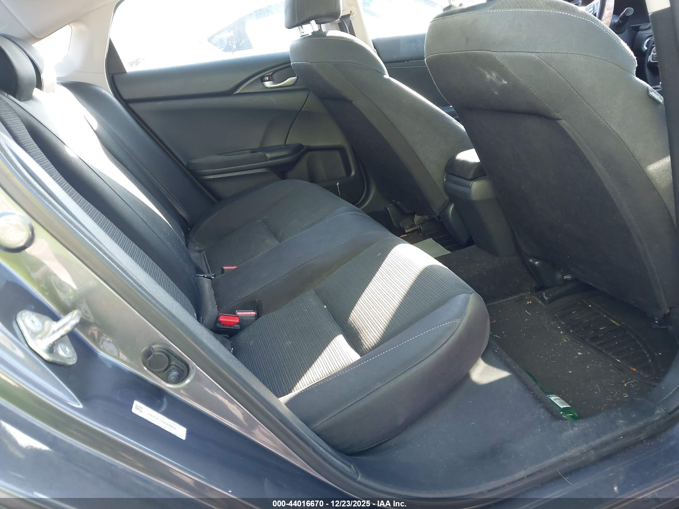 HONDA INSIGHT image 8