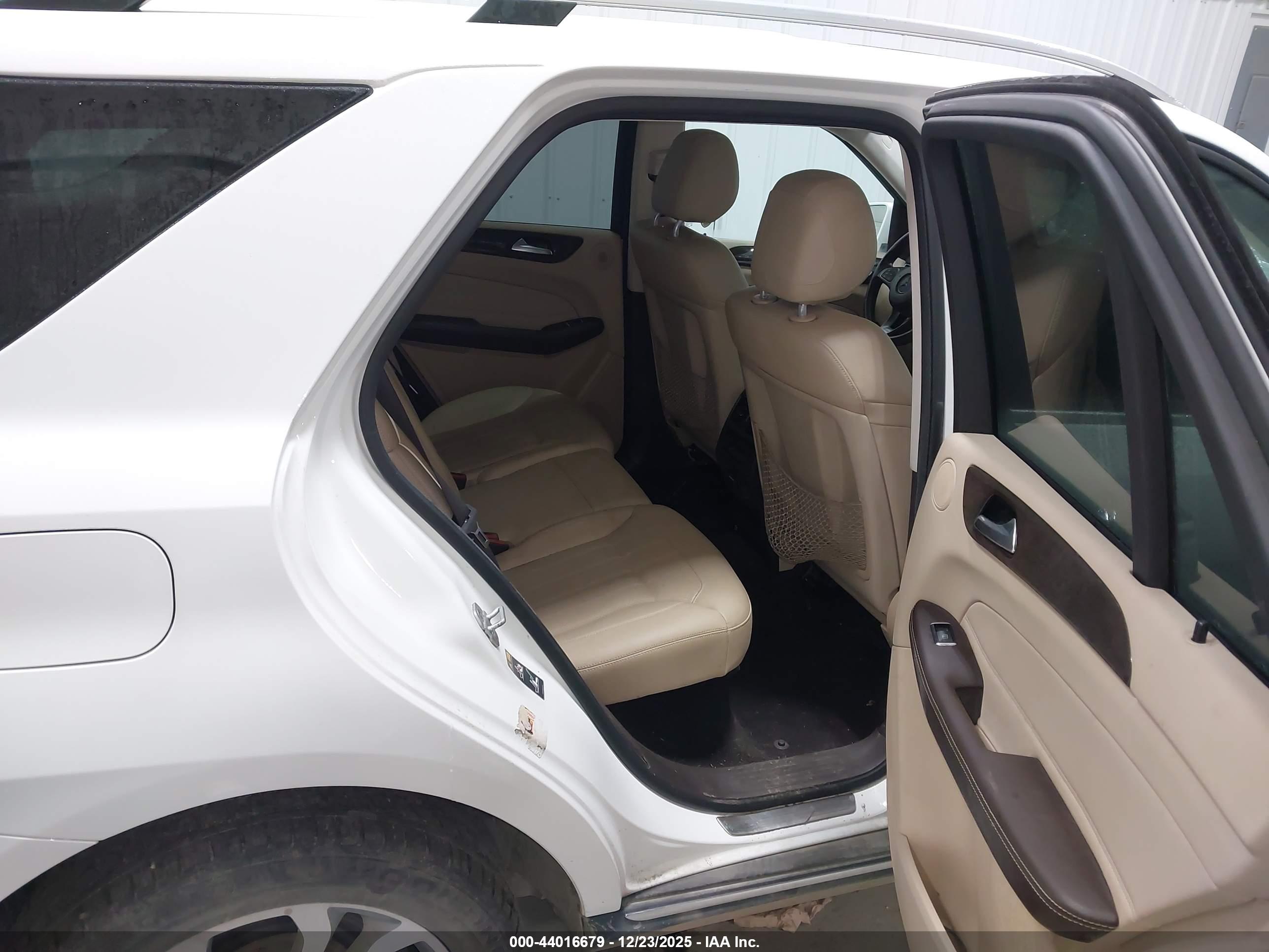 MERCEDES-BENZ GLE image 8
