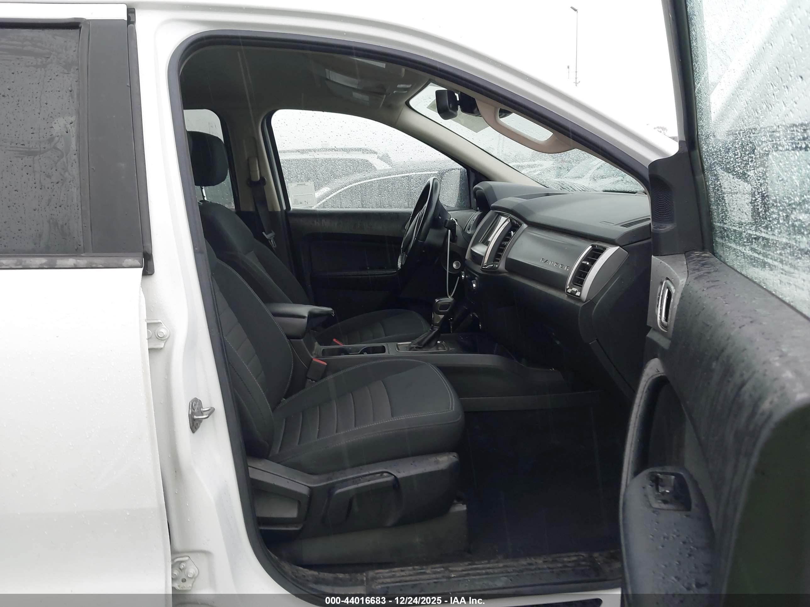 FORD RANGER image 5