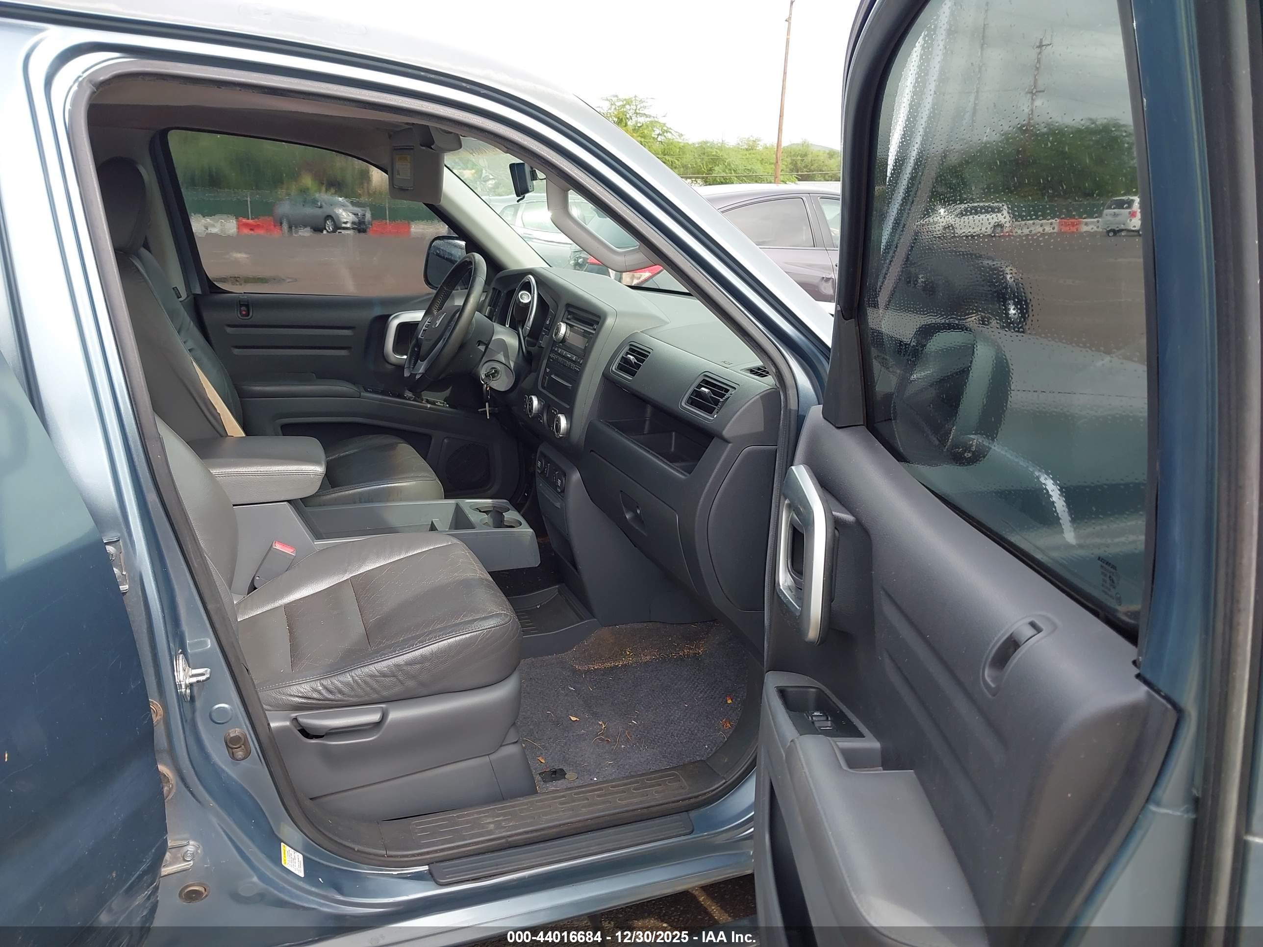 HONDA RIDGELINE image 5