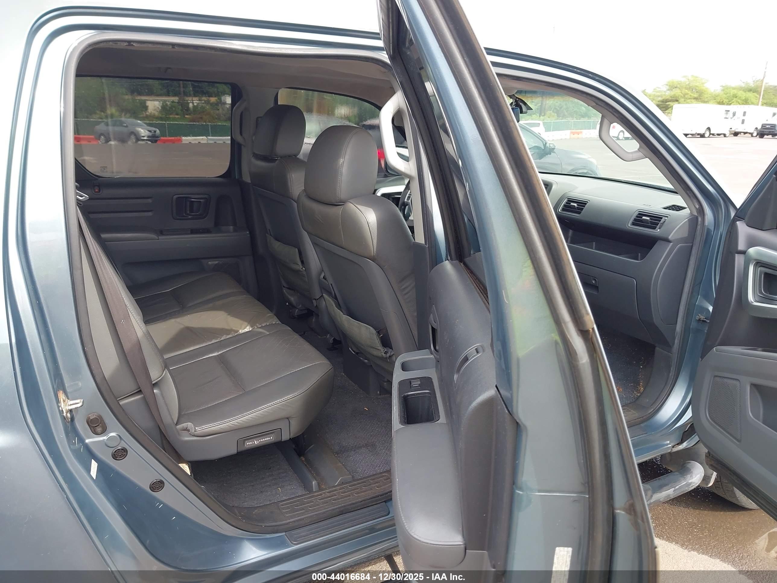 HONDA RIDGELINE image 8