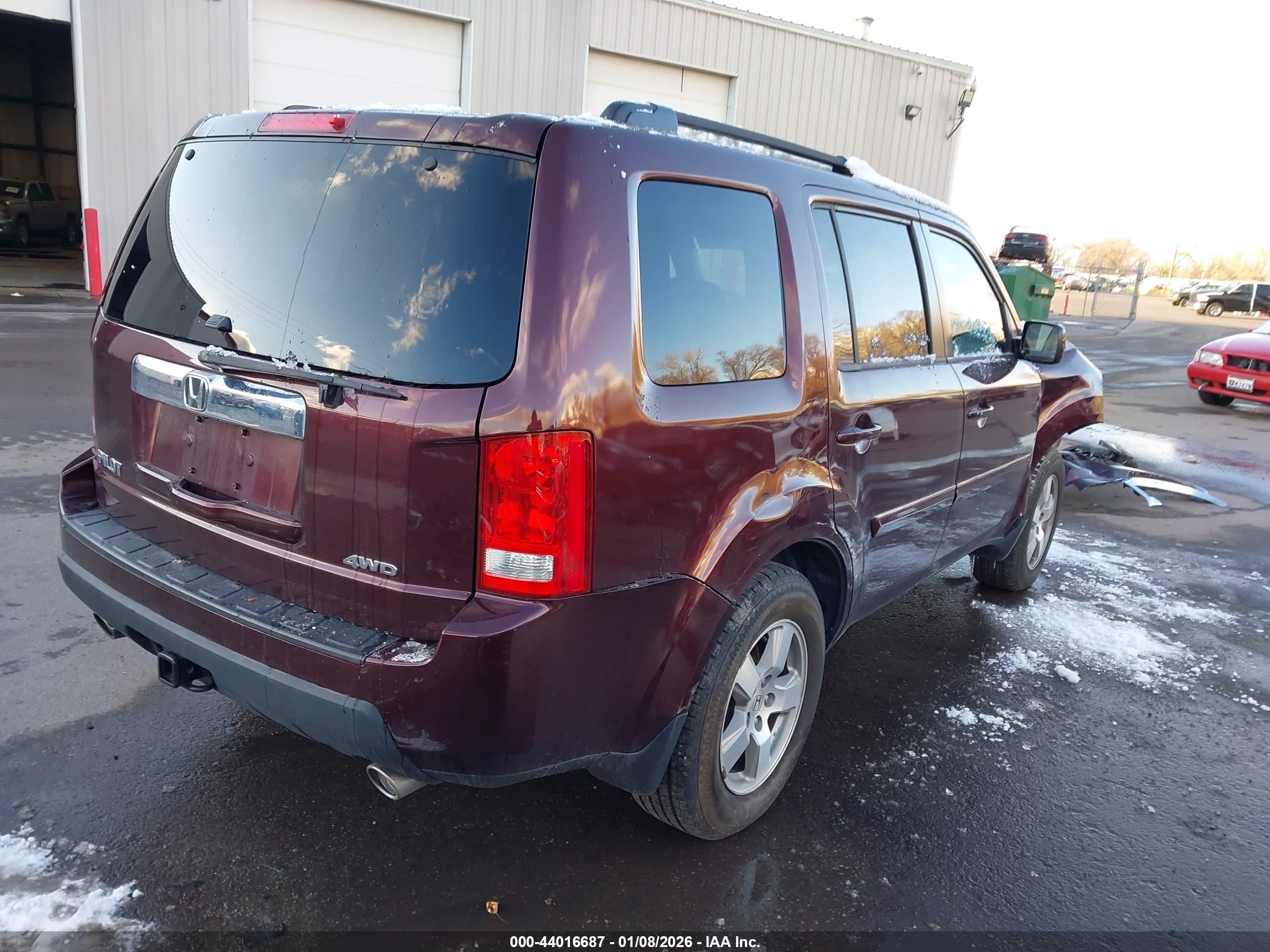 HONDA PILOT image 4