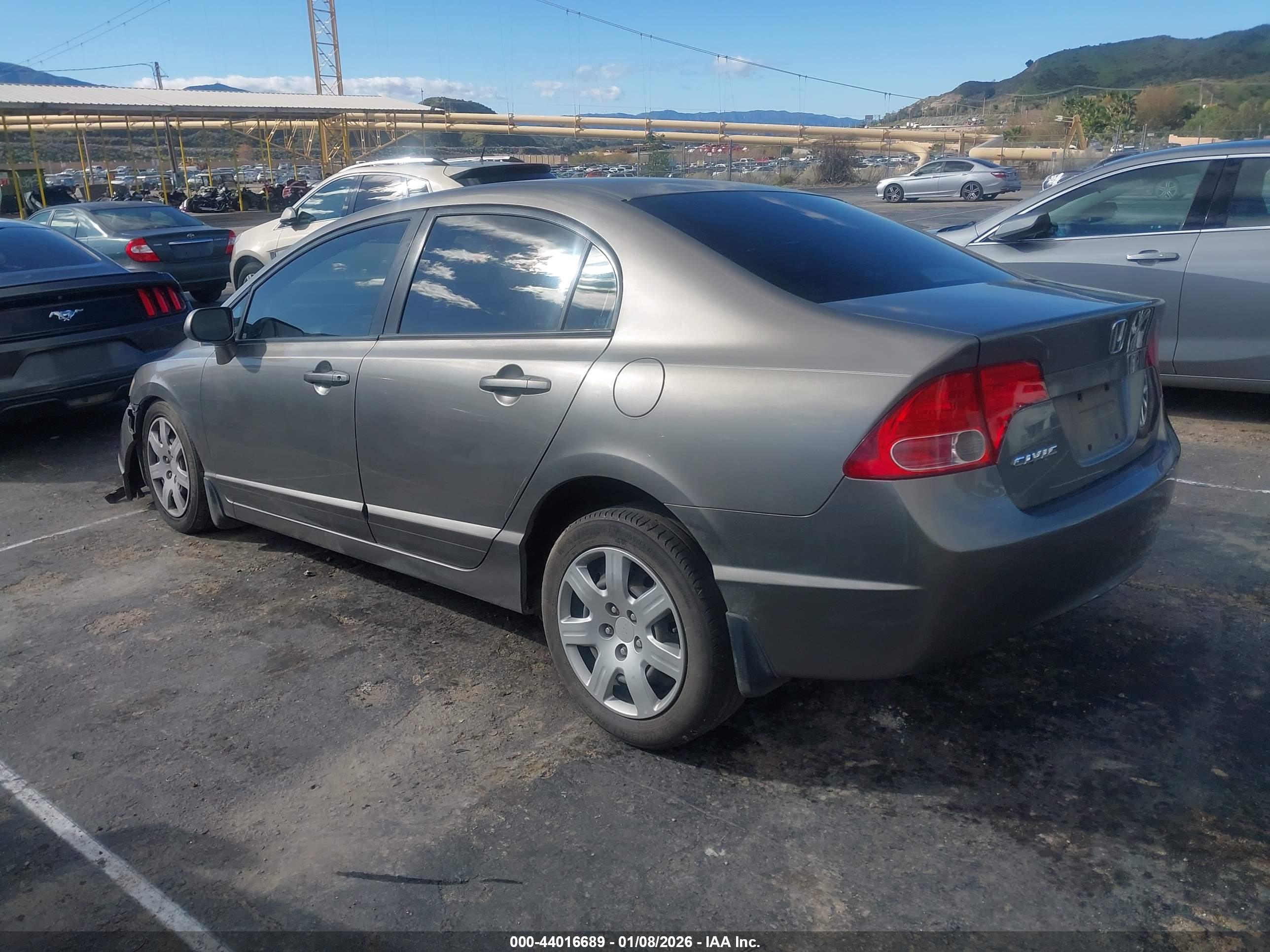 HONDA CIVIC image 3