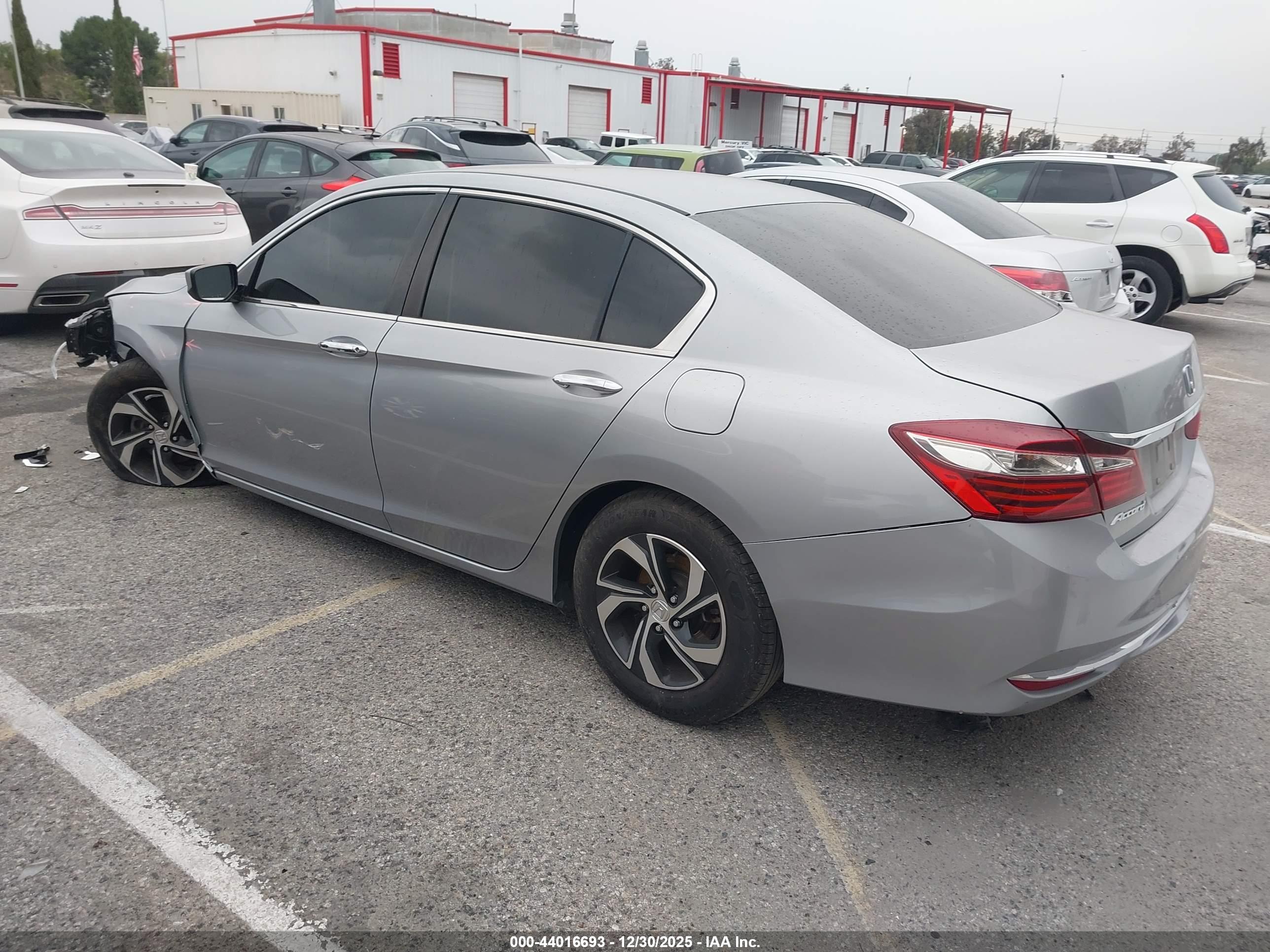 HONDA ACCORD image 3