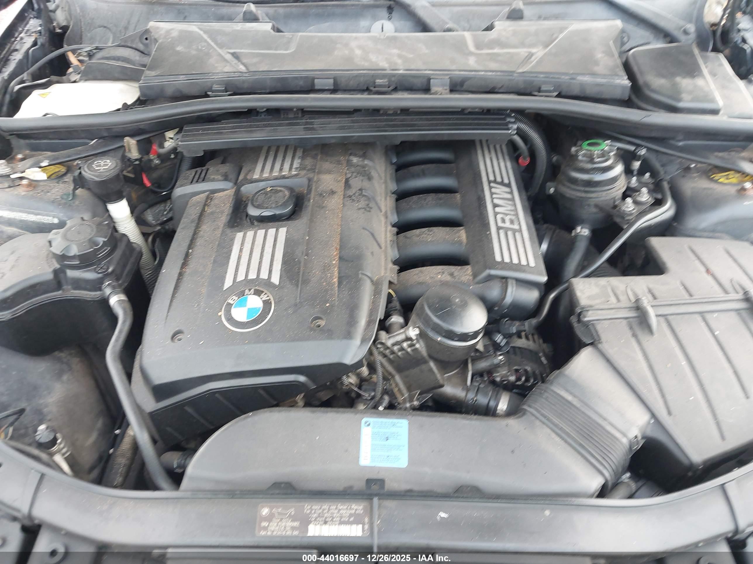 BMW 328I image 10