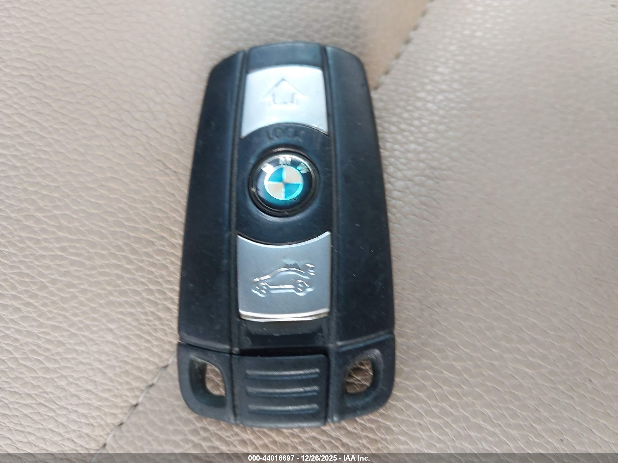 BMW 328I image 11