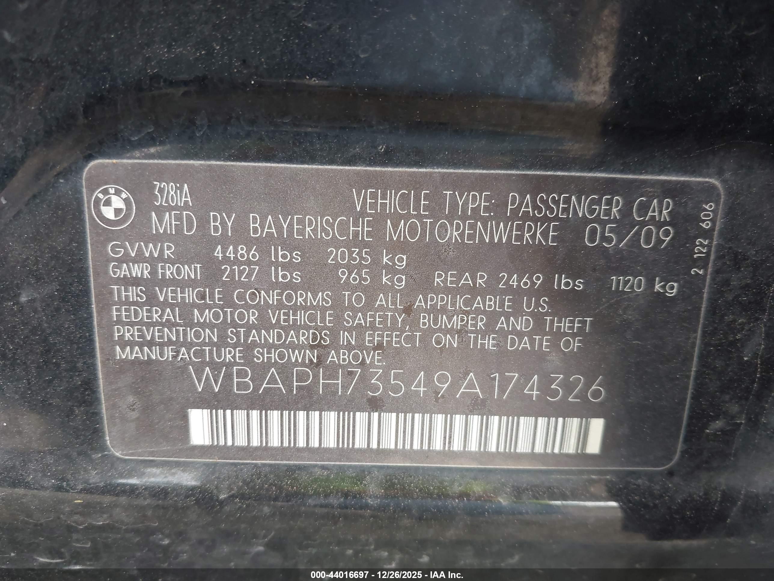 BMW 328I image 9