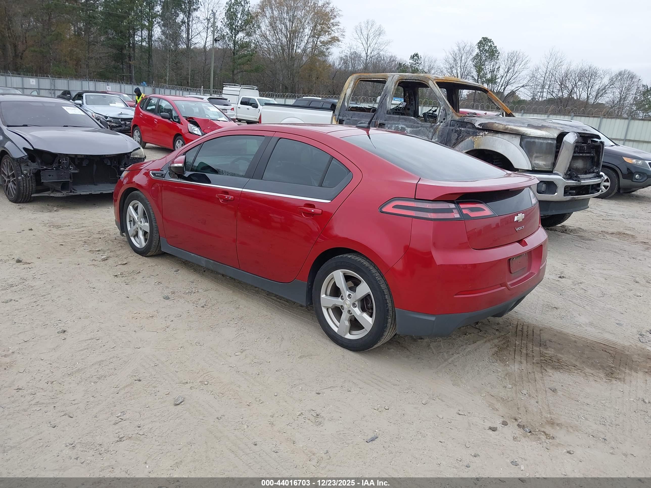 CHEVROLET VOLT image 3