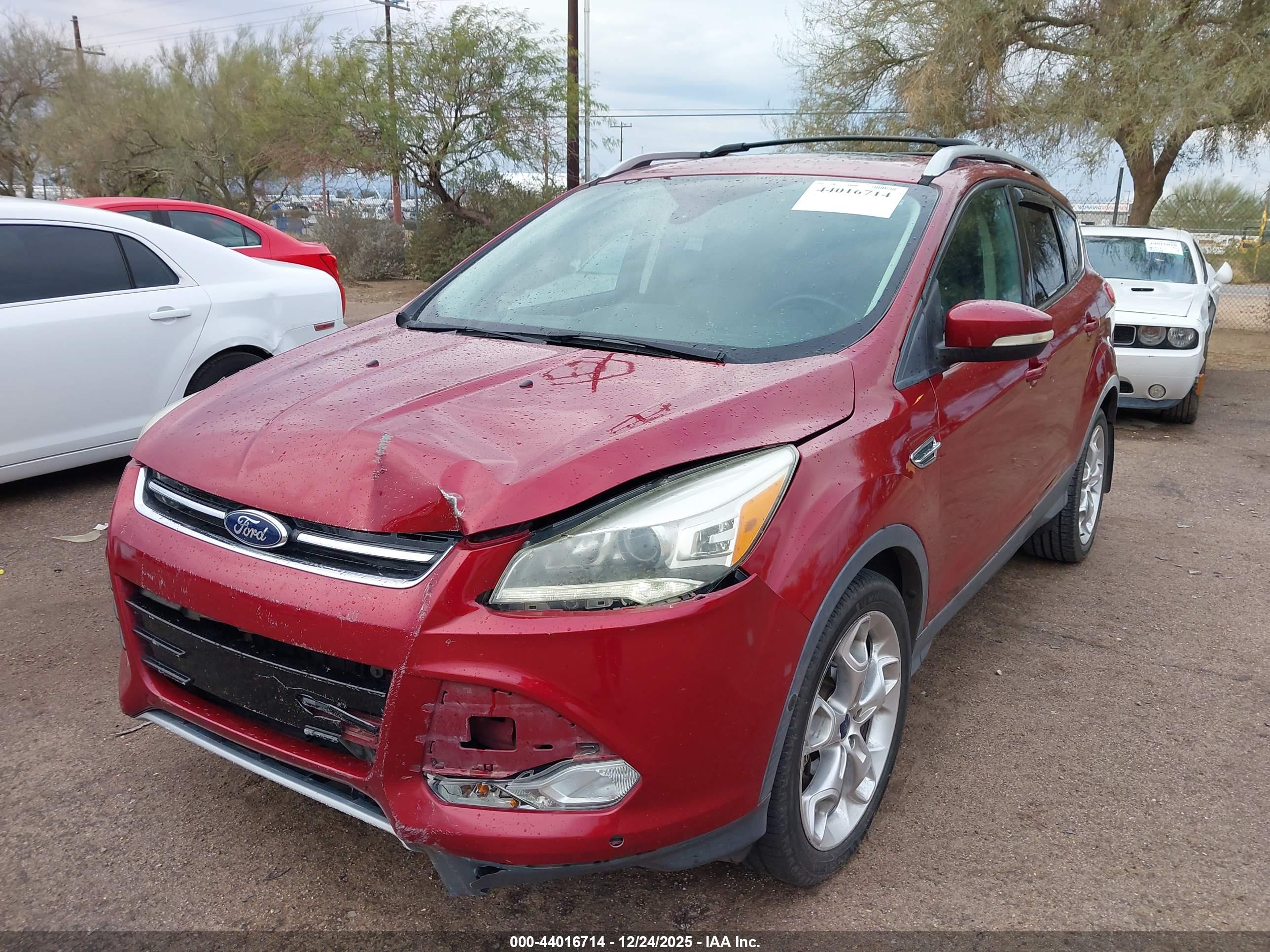 FORD ESCAPE image 6