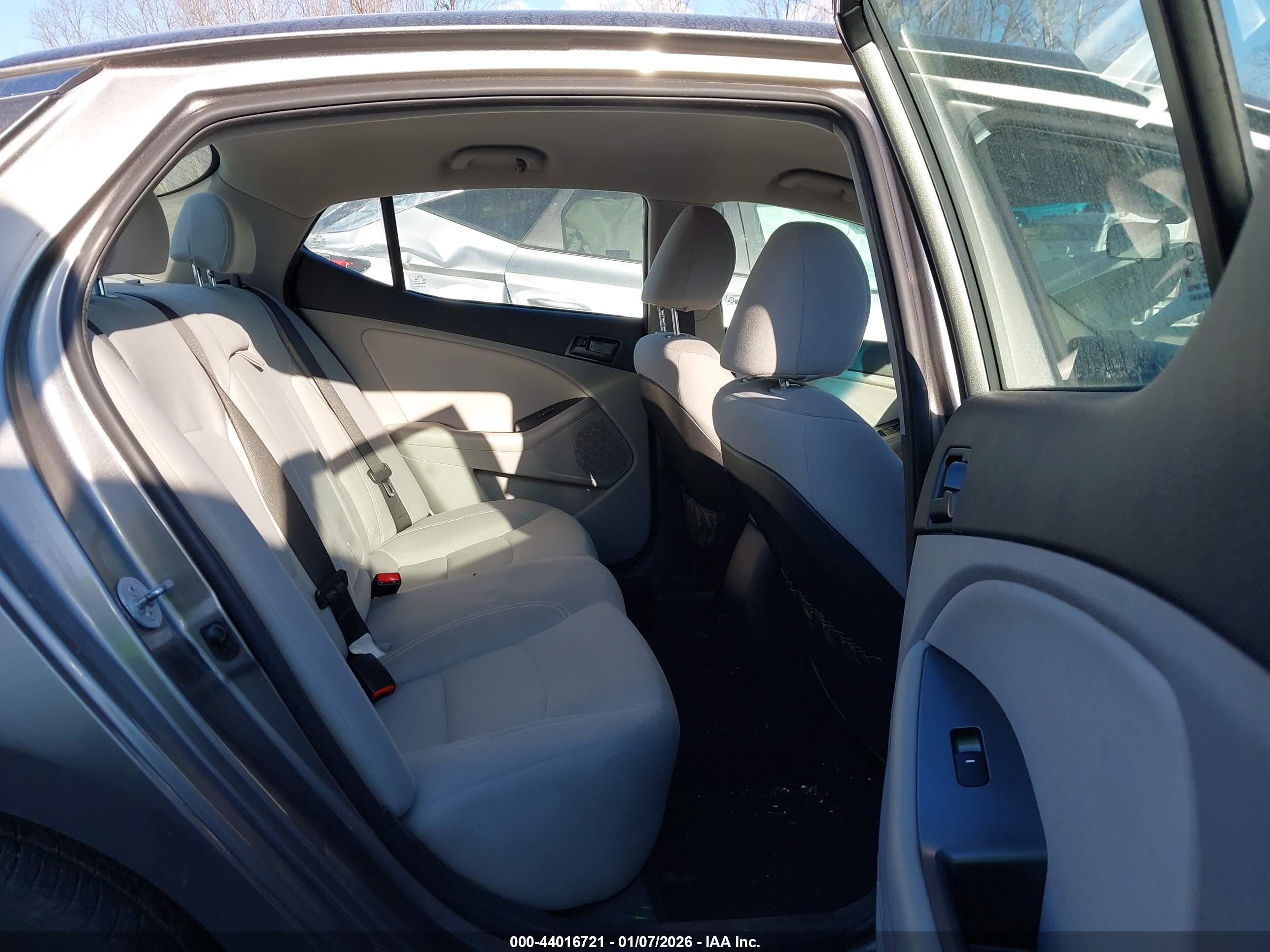 KIA OPTIMA image 8