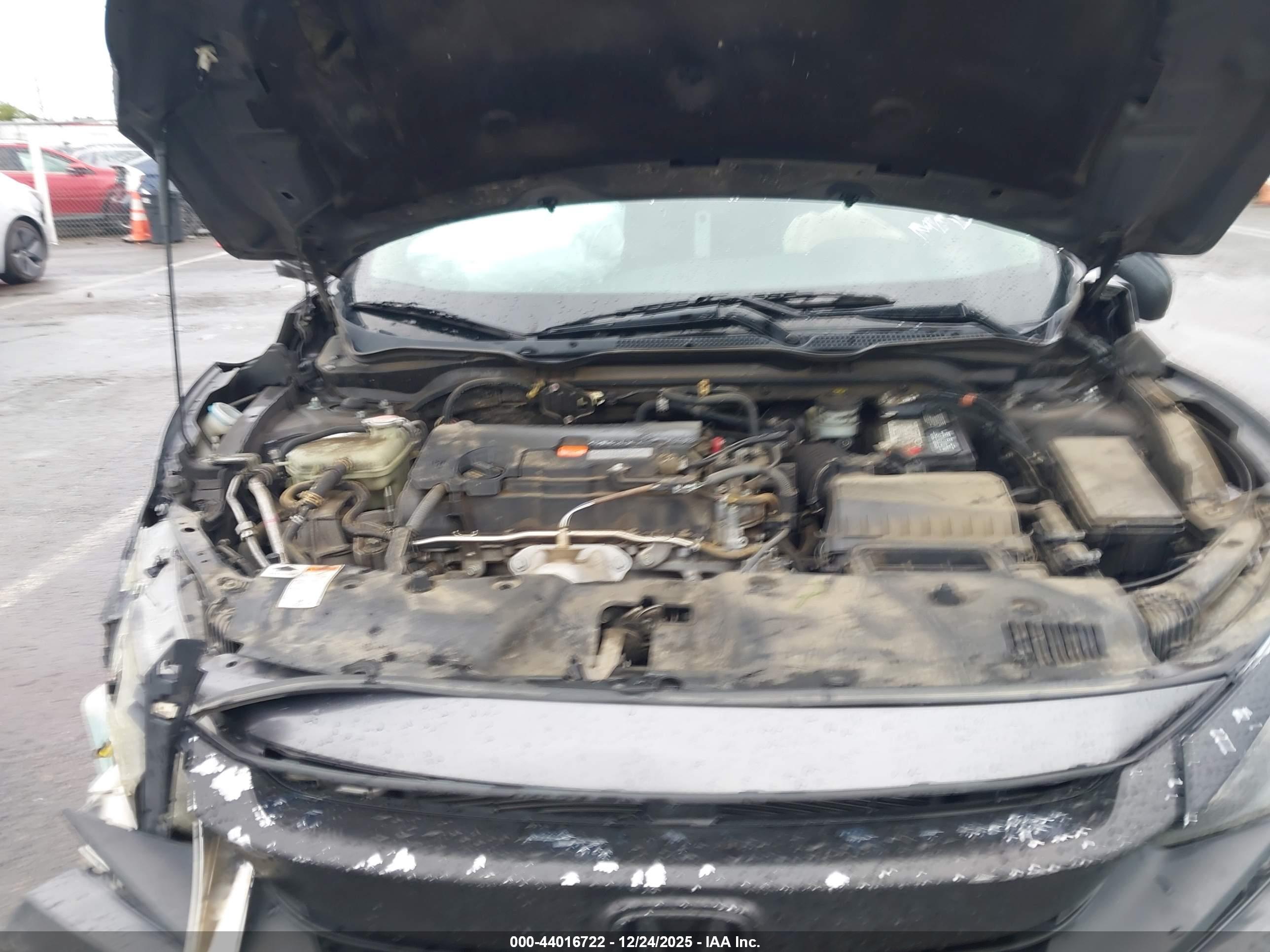 HONDA CIVIC image 10