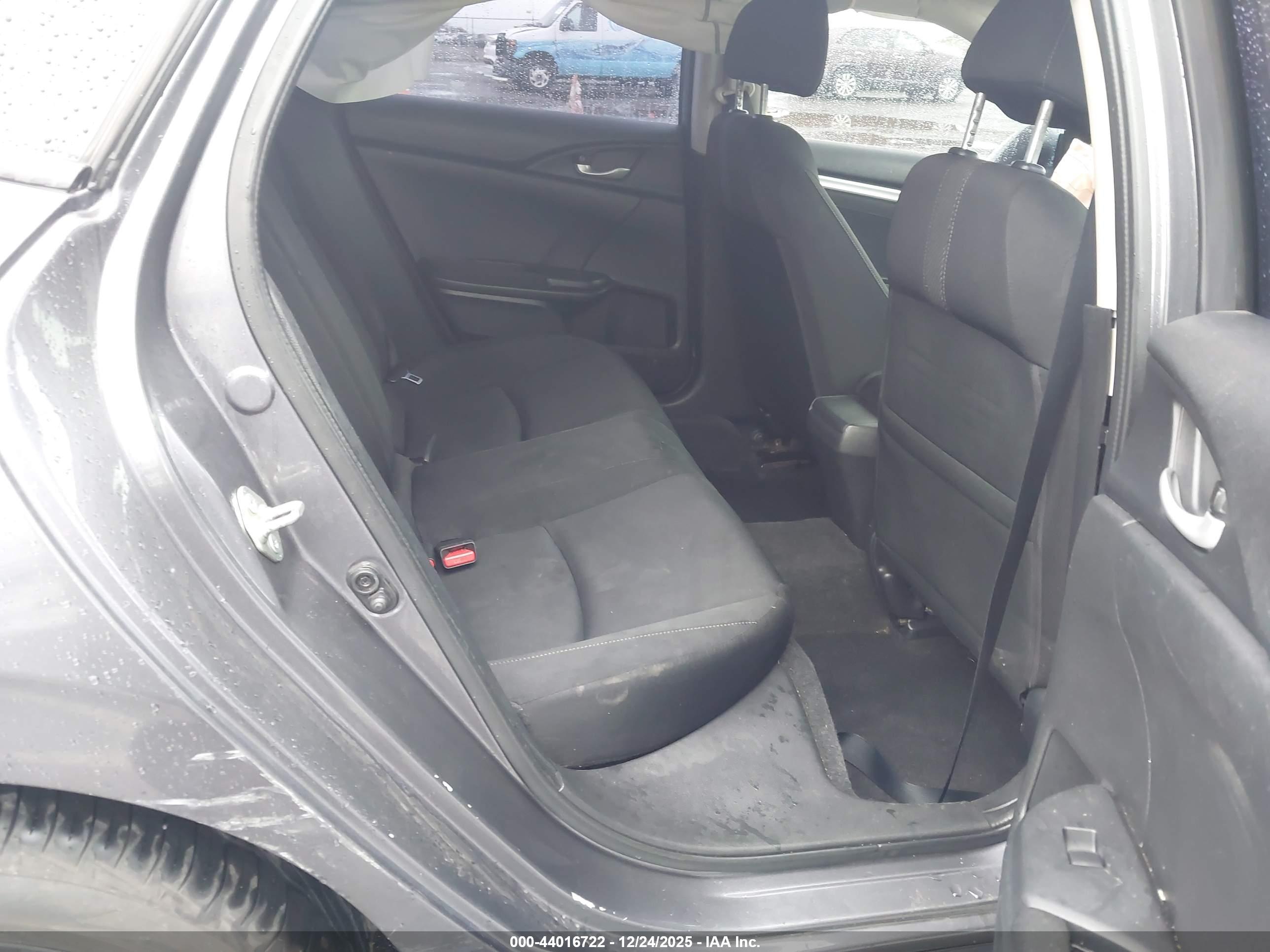 HONDA CIVIC image 8