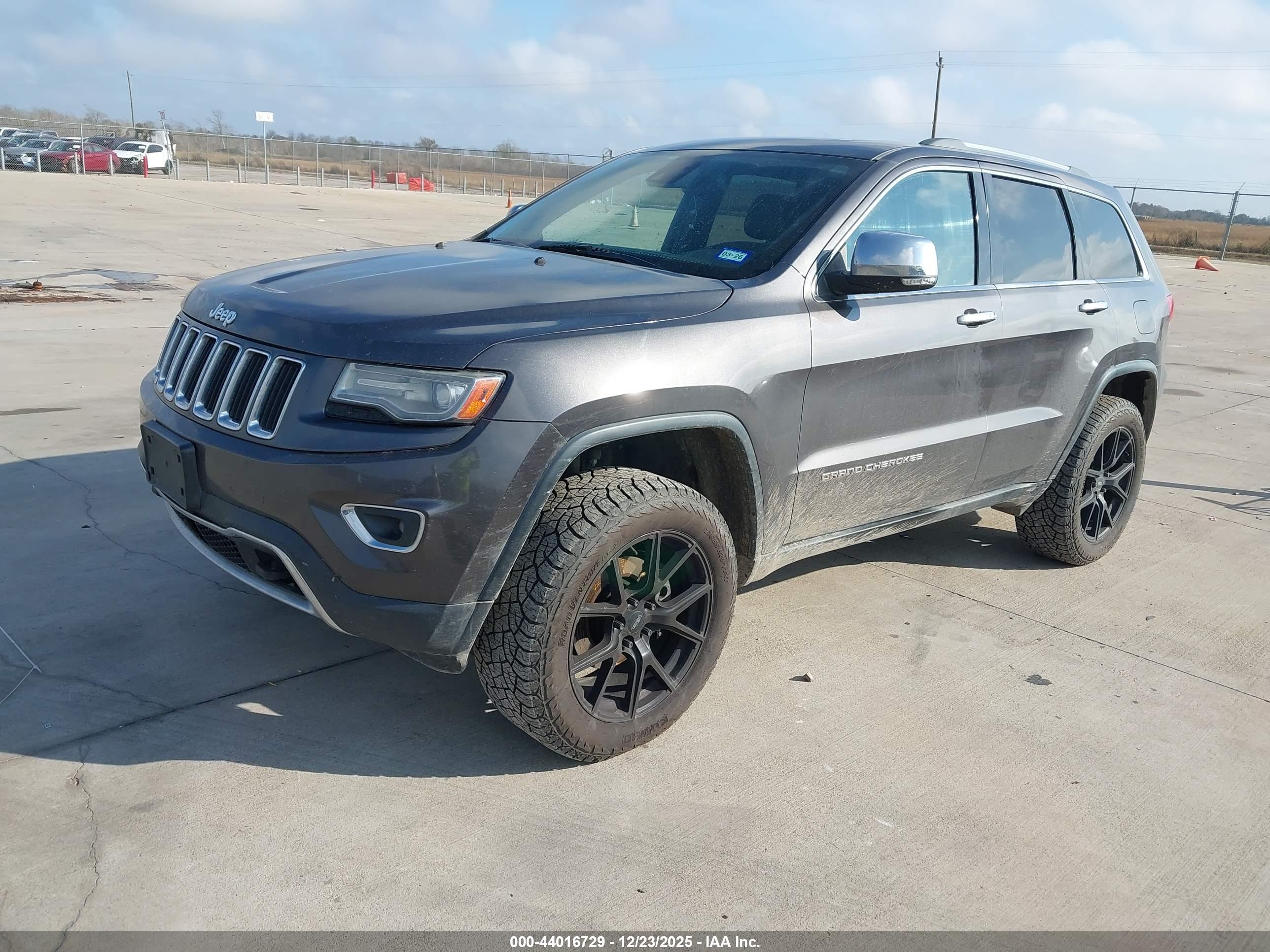 JEEP GRAND image 2