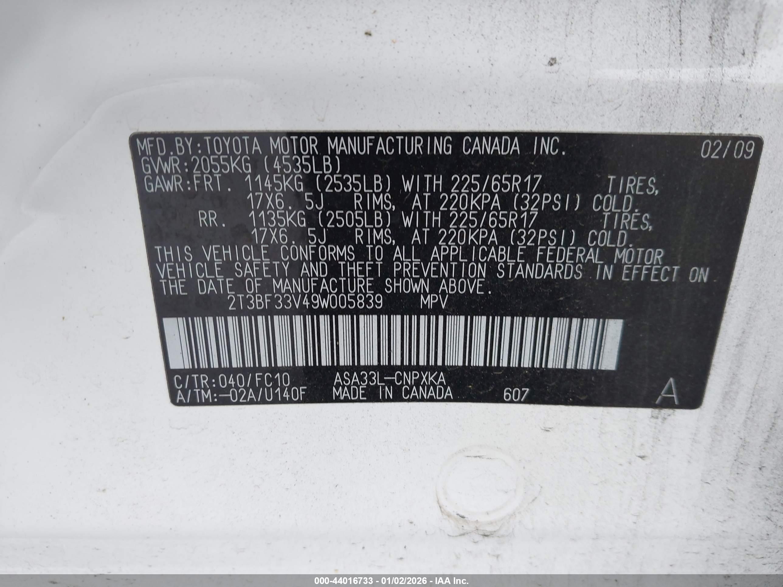 TOYOTA RAV4 image 9
