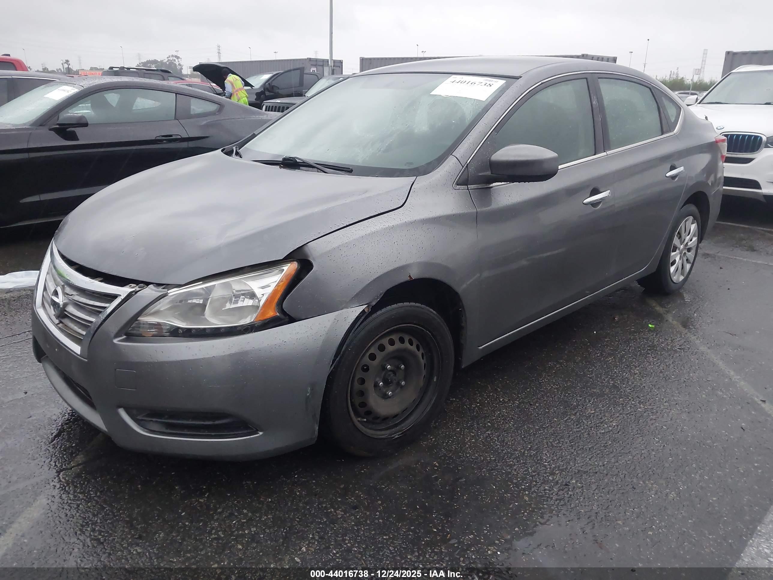NISSAN SENTRA image 2