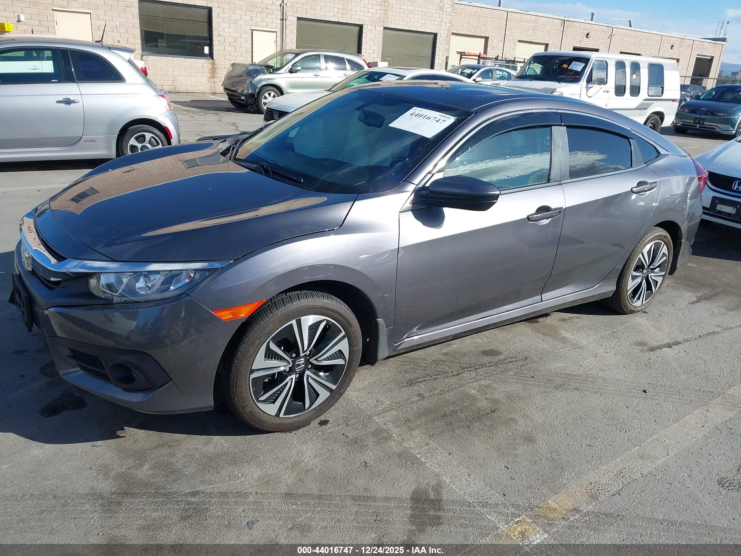 HONDA CIVIC image 2