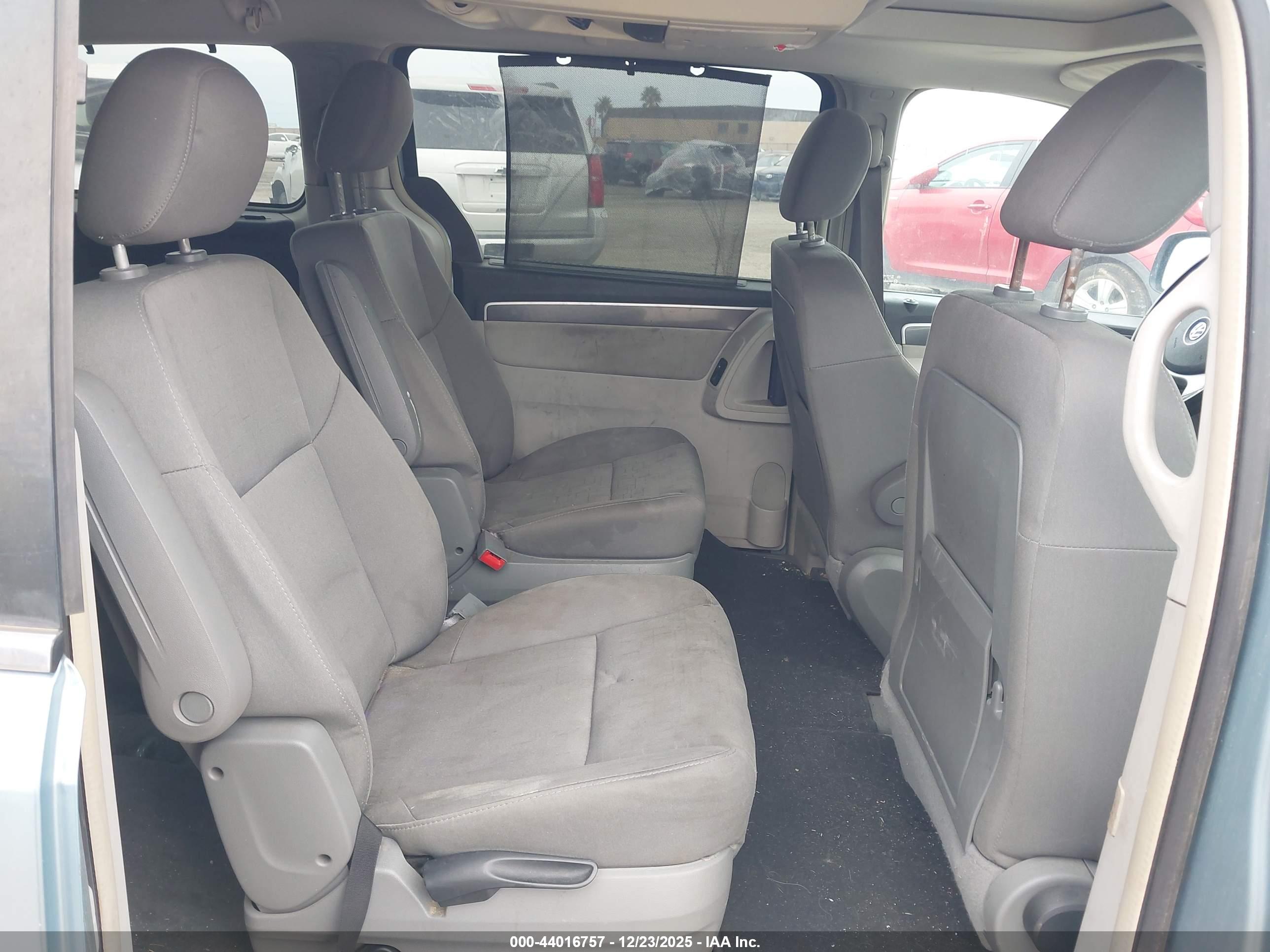 VOLKSWAGEN ROUTAN image 8