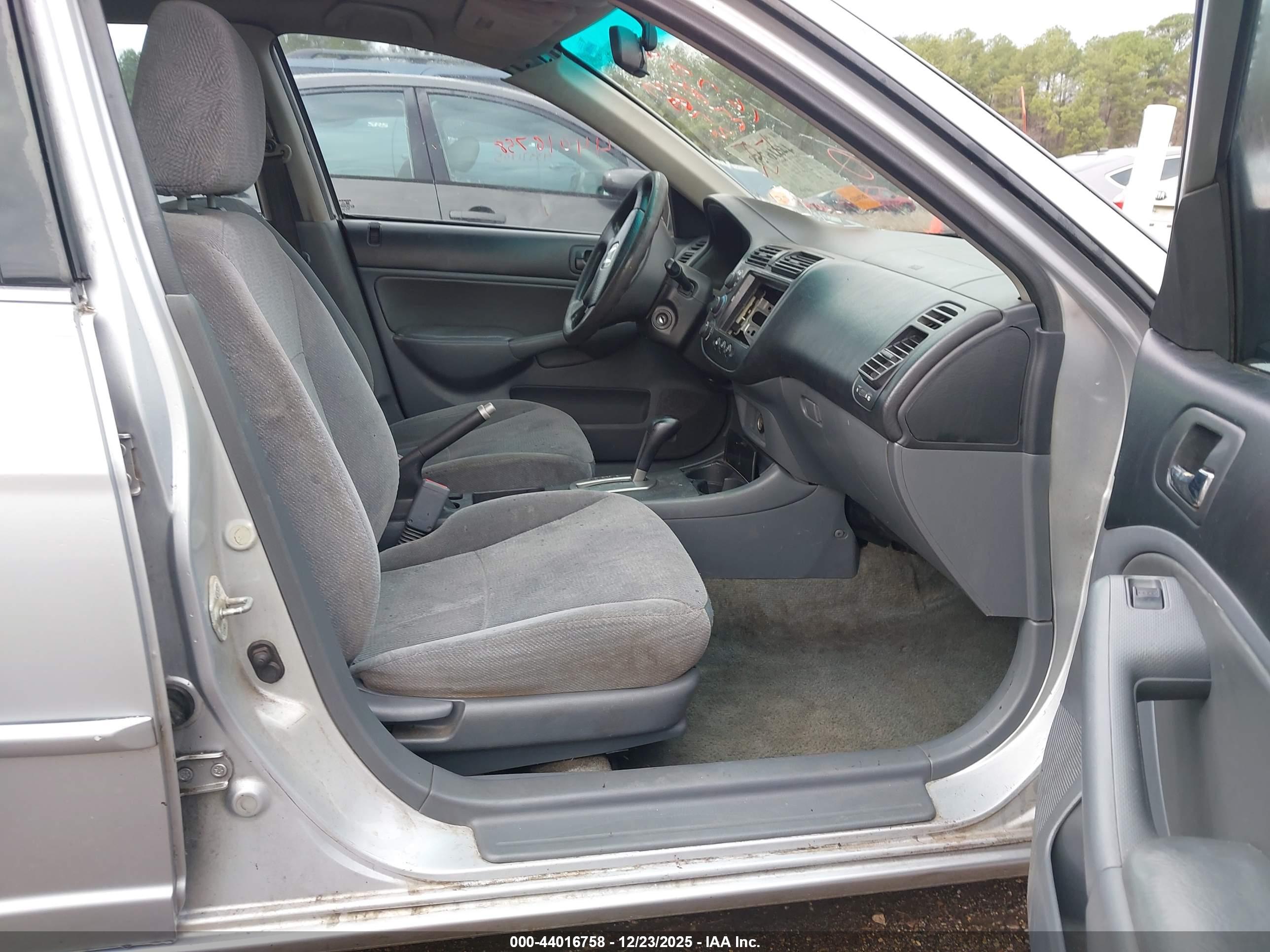 HONDA CIVIC image 5