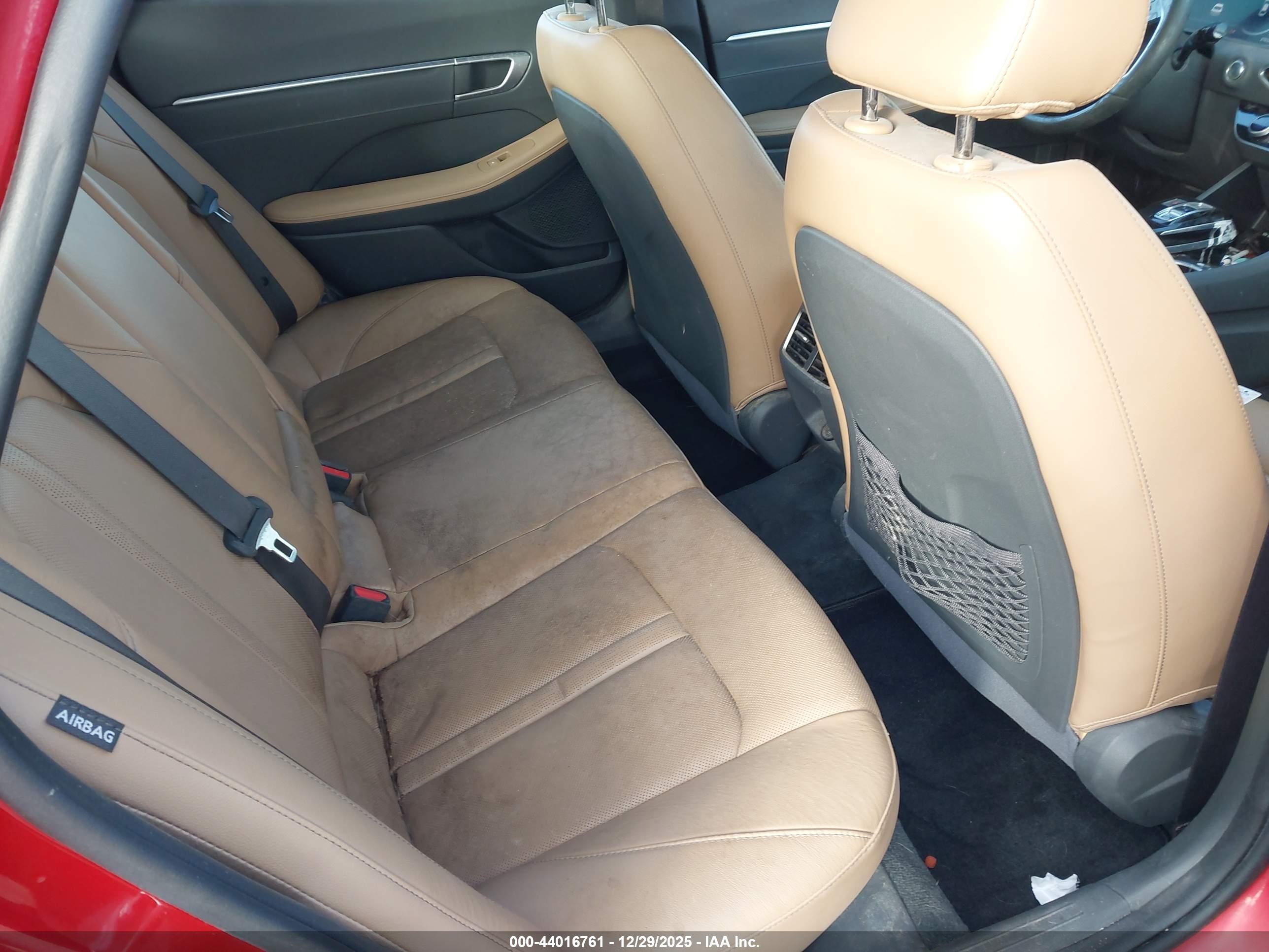 HYUNDAI SONATA image 8