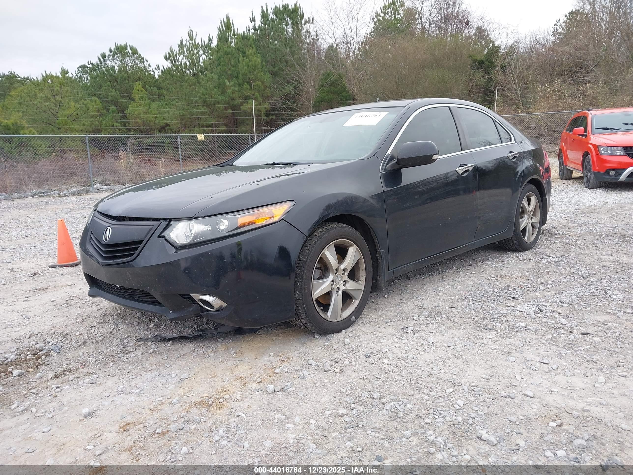 ACURA TSX image 2
