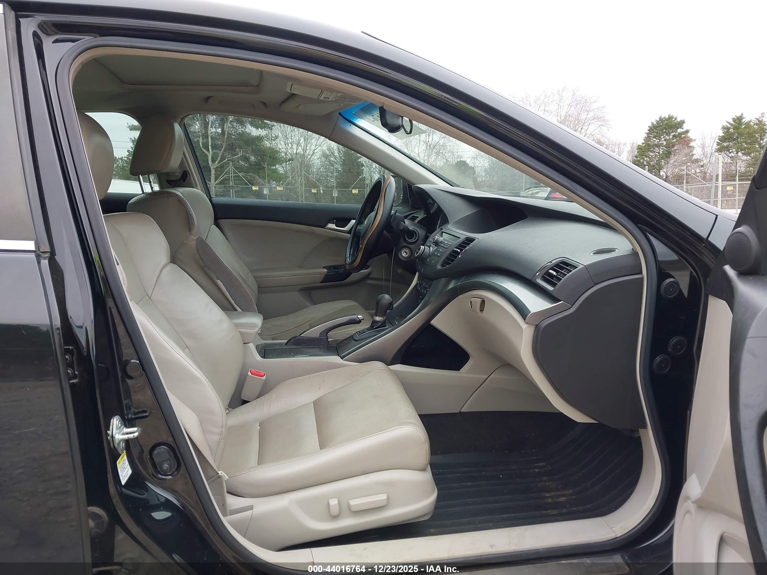 ACURA TSX image 5