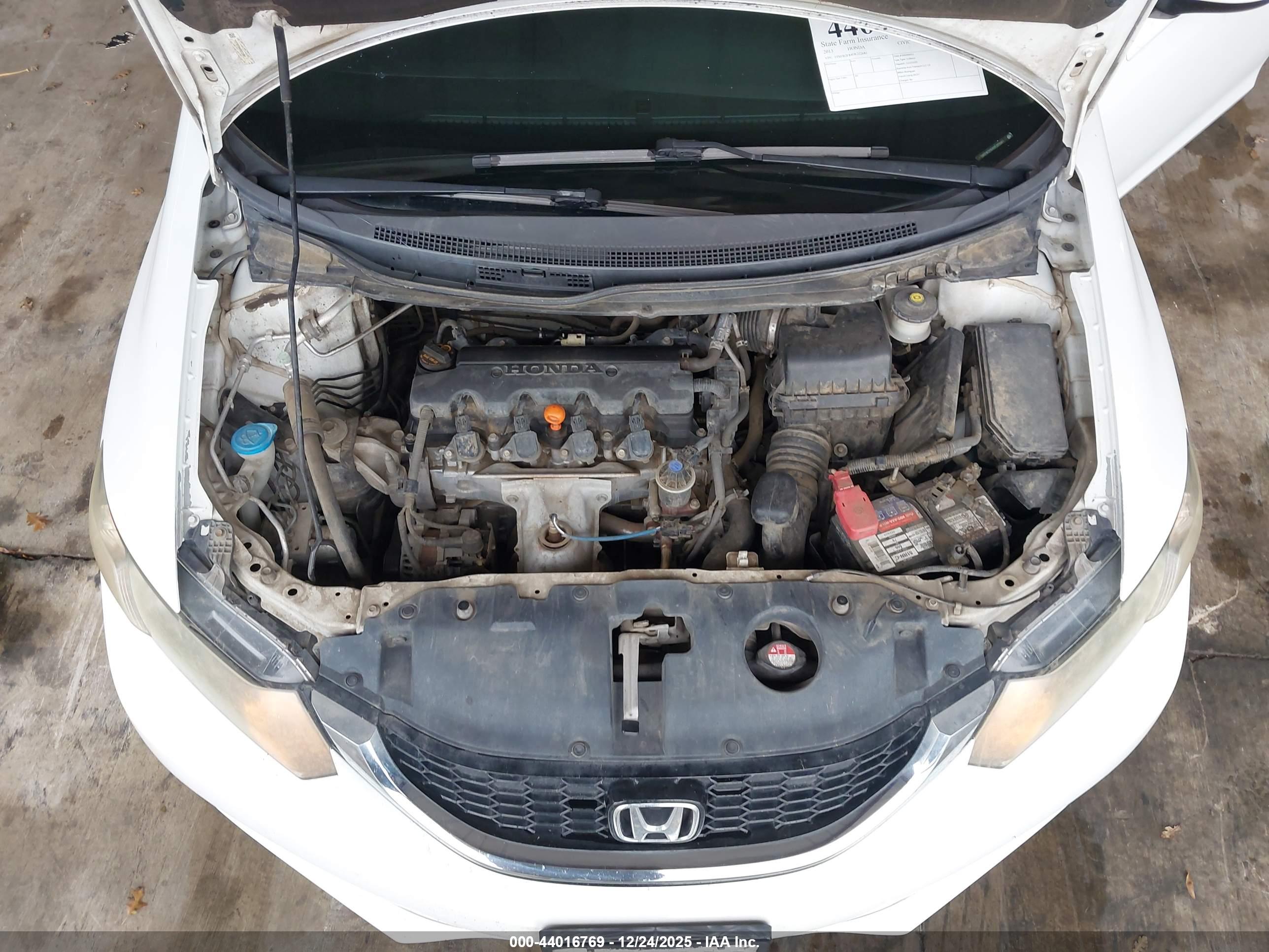 HONDA CIVIC image 10