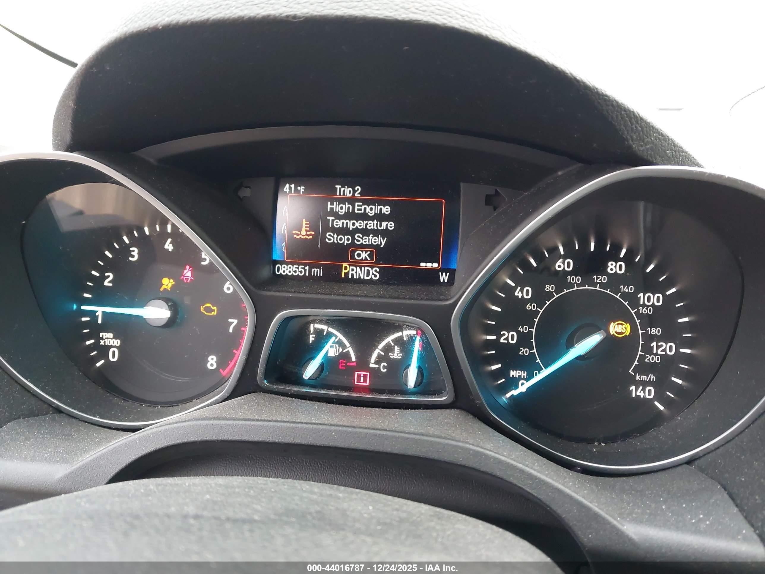 FORD ESCAPE image 7