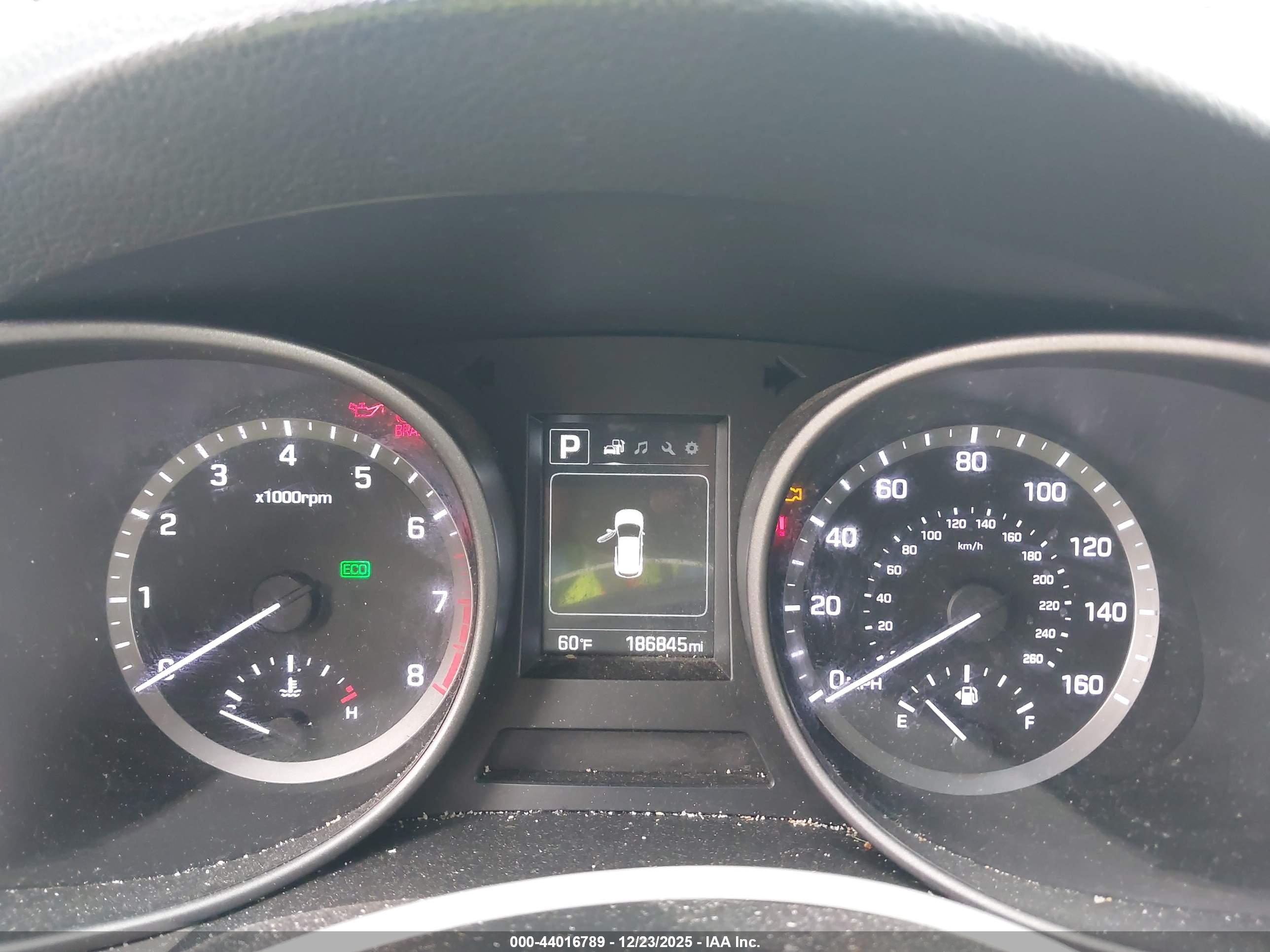 HYUNDAI SANTA image 7