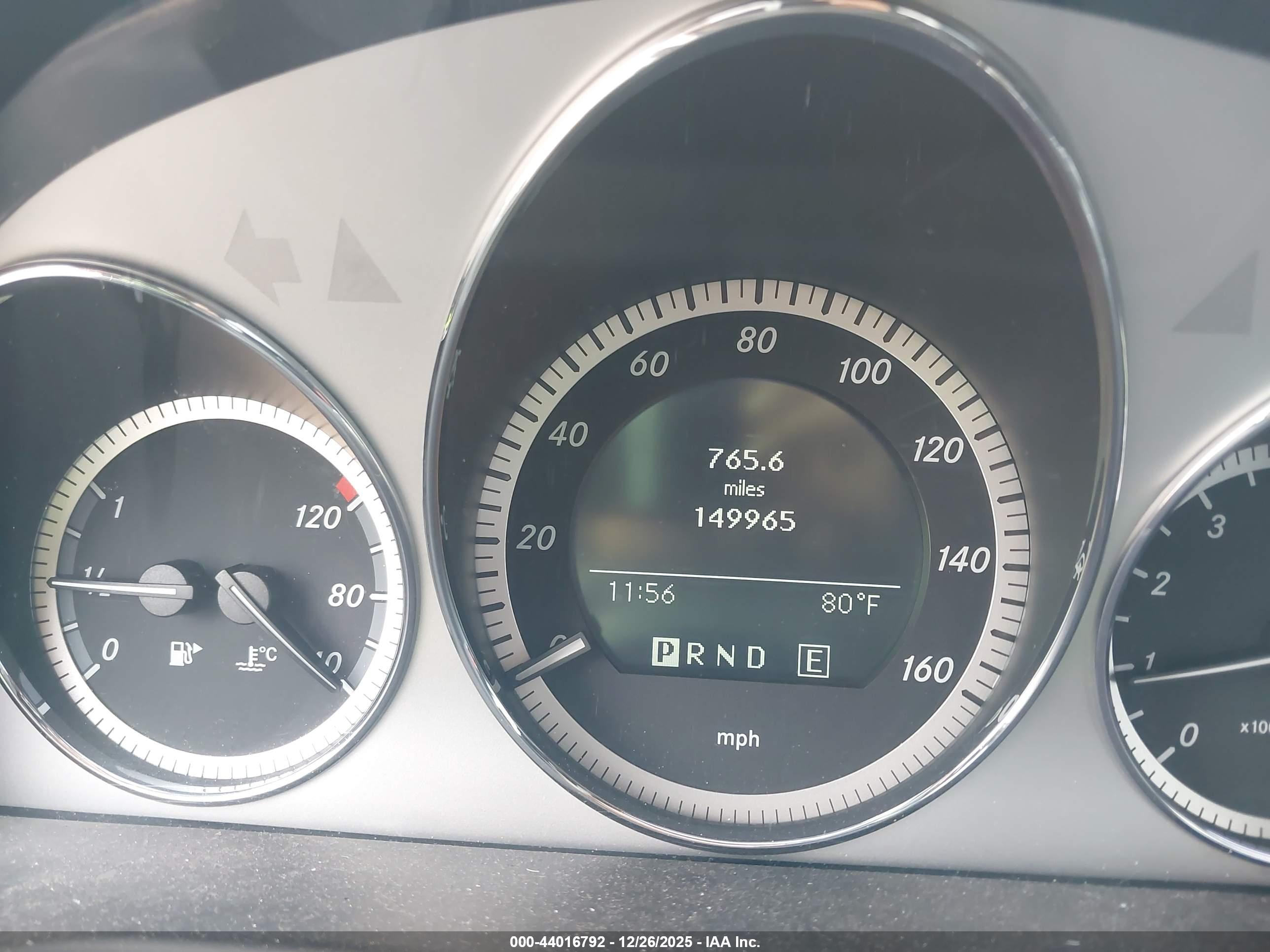 MERCEDES-BENZ C image 7