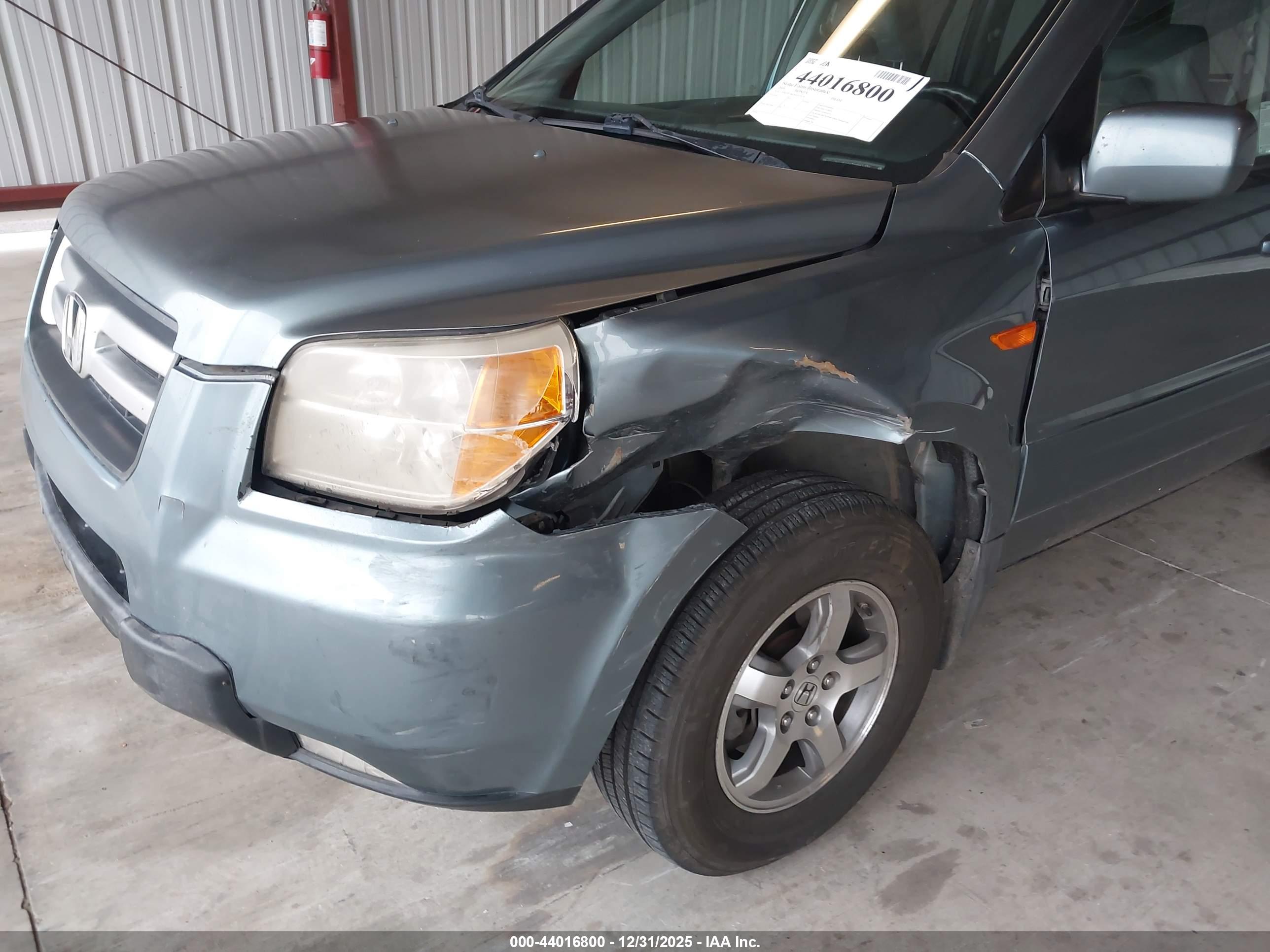 HONDA PILOT image 6