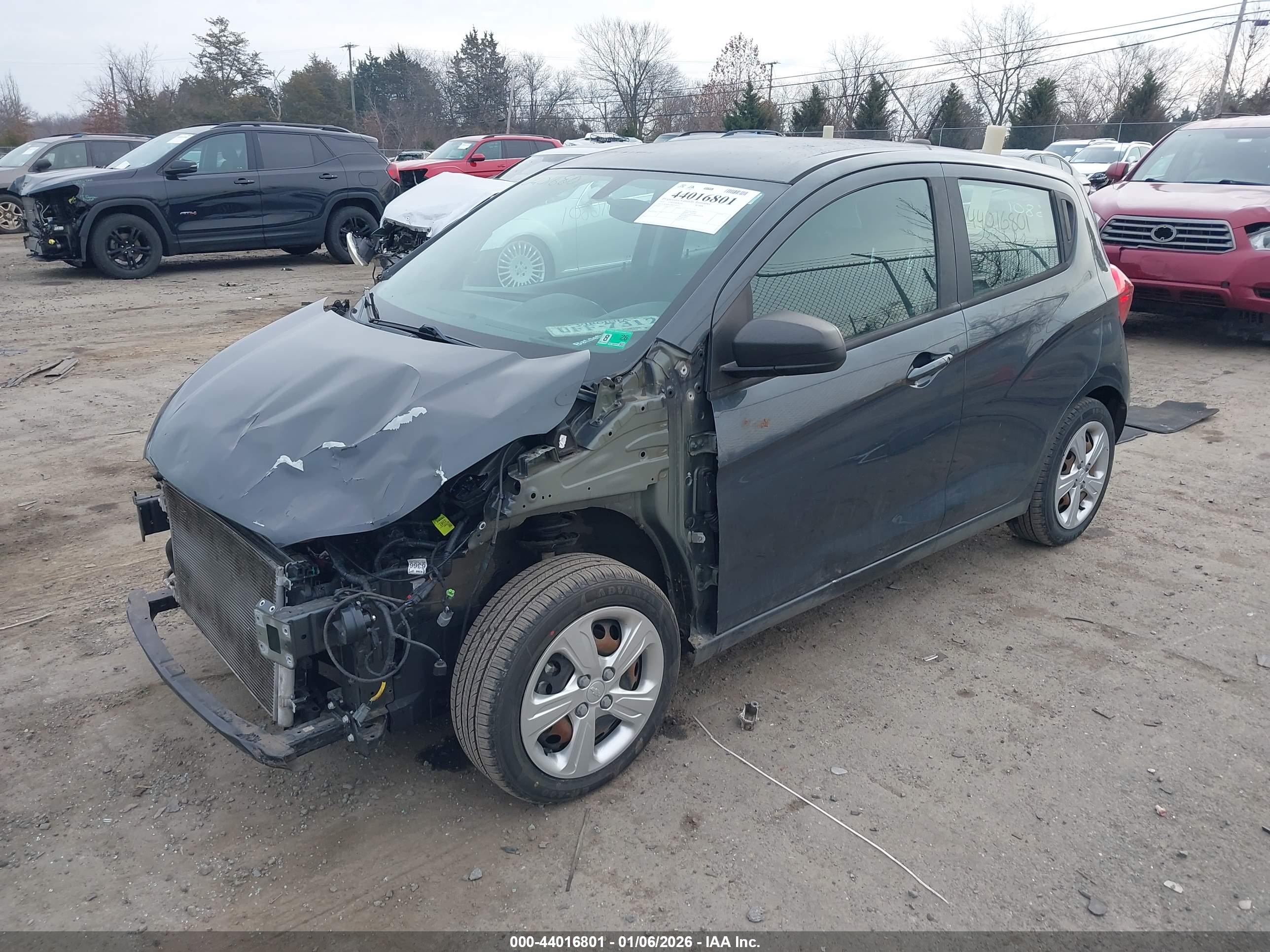 CHEVROLET SPARK image 2