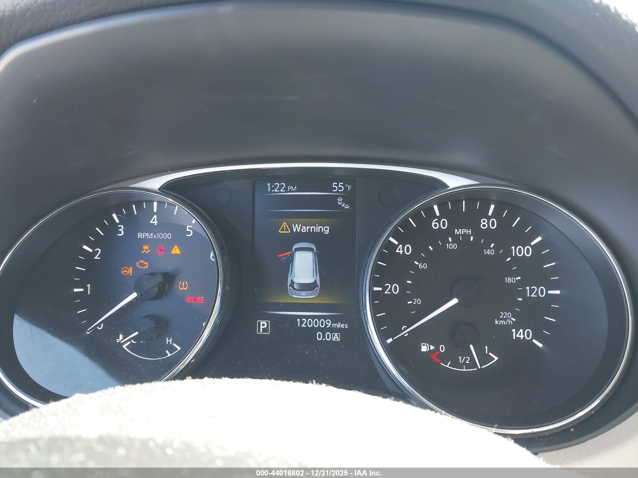 NISSAN ROGUE image 7