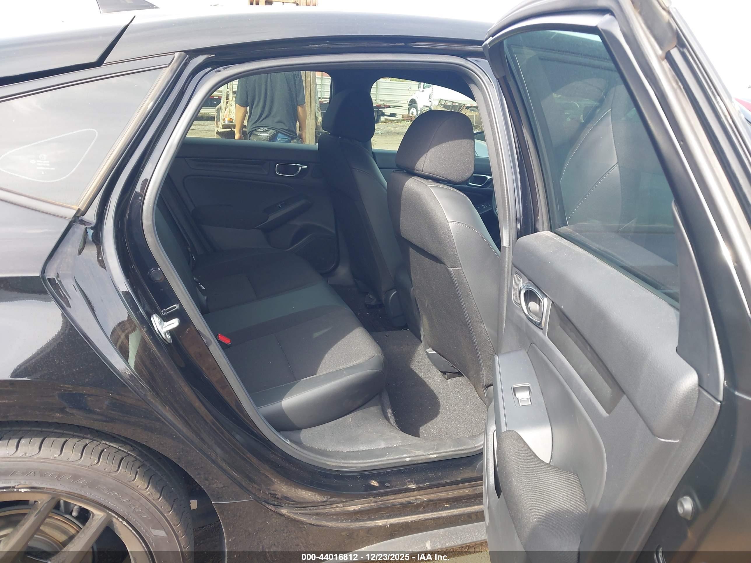 HONDA CIVIC image 8